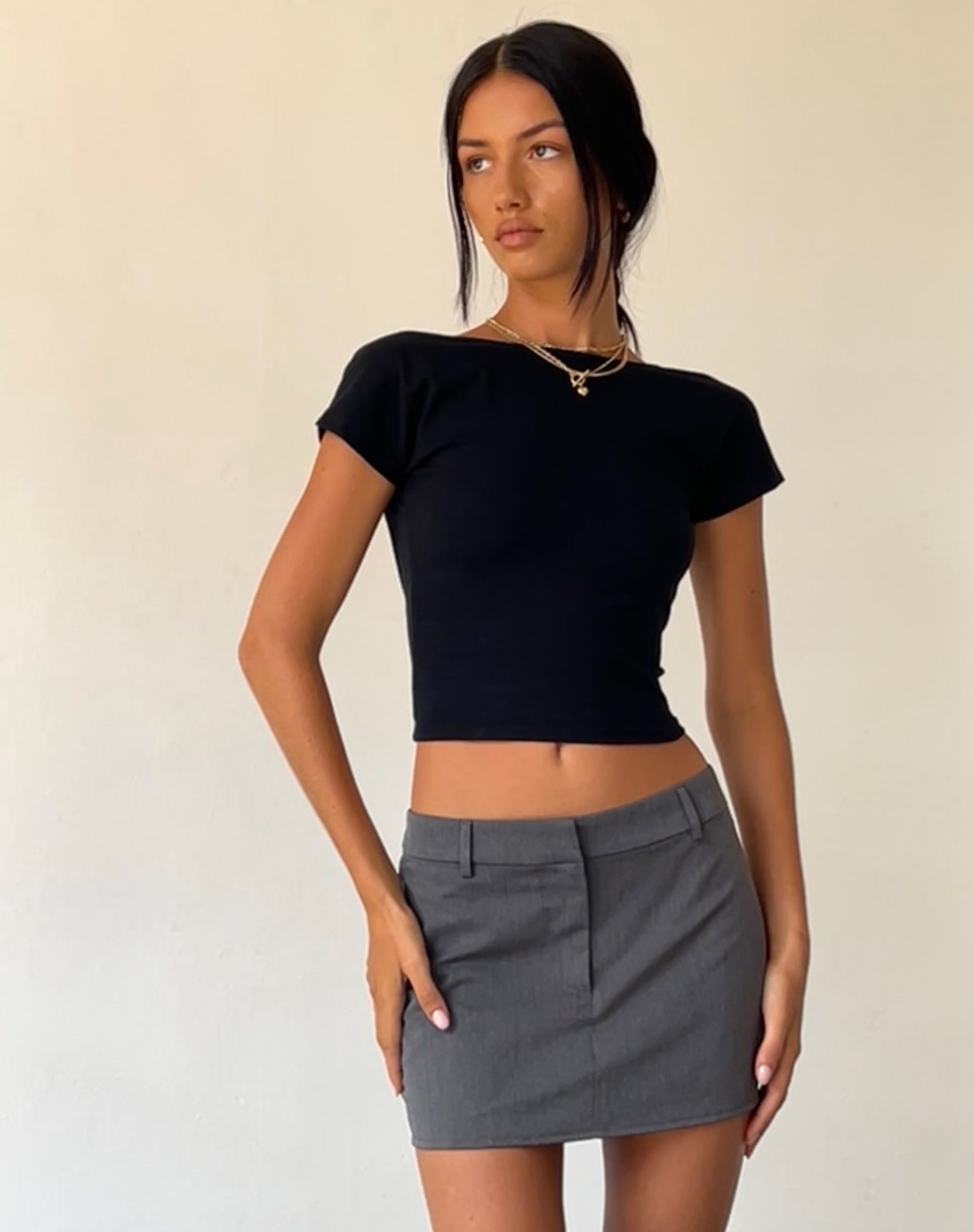 Immagine di Sukra Mini Tailored Skirt in Charcoal