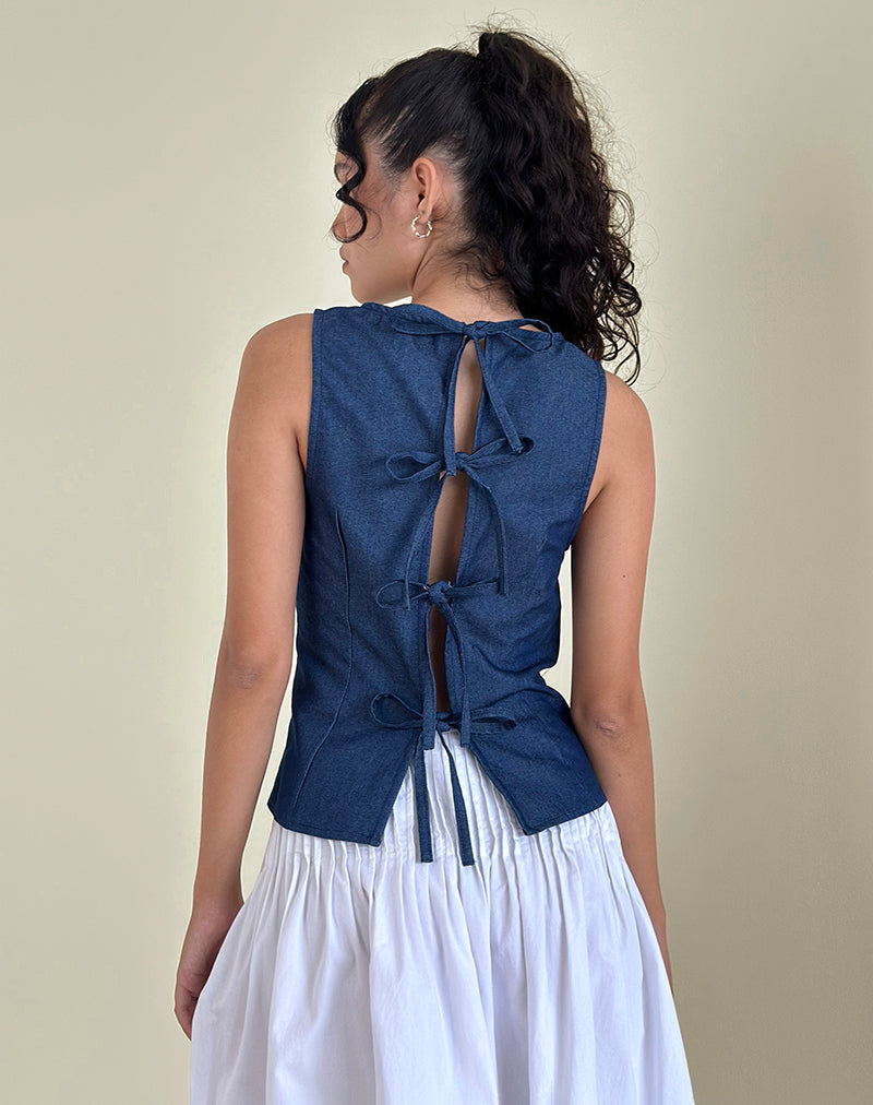 Top con cravatta Yashia in Denim Chambray Indigo