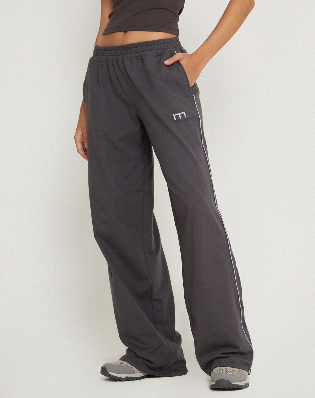 Jogger a gamba larga Benton in grigio Beluga