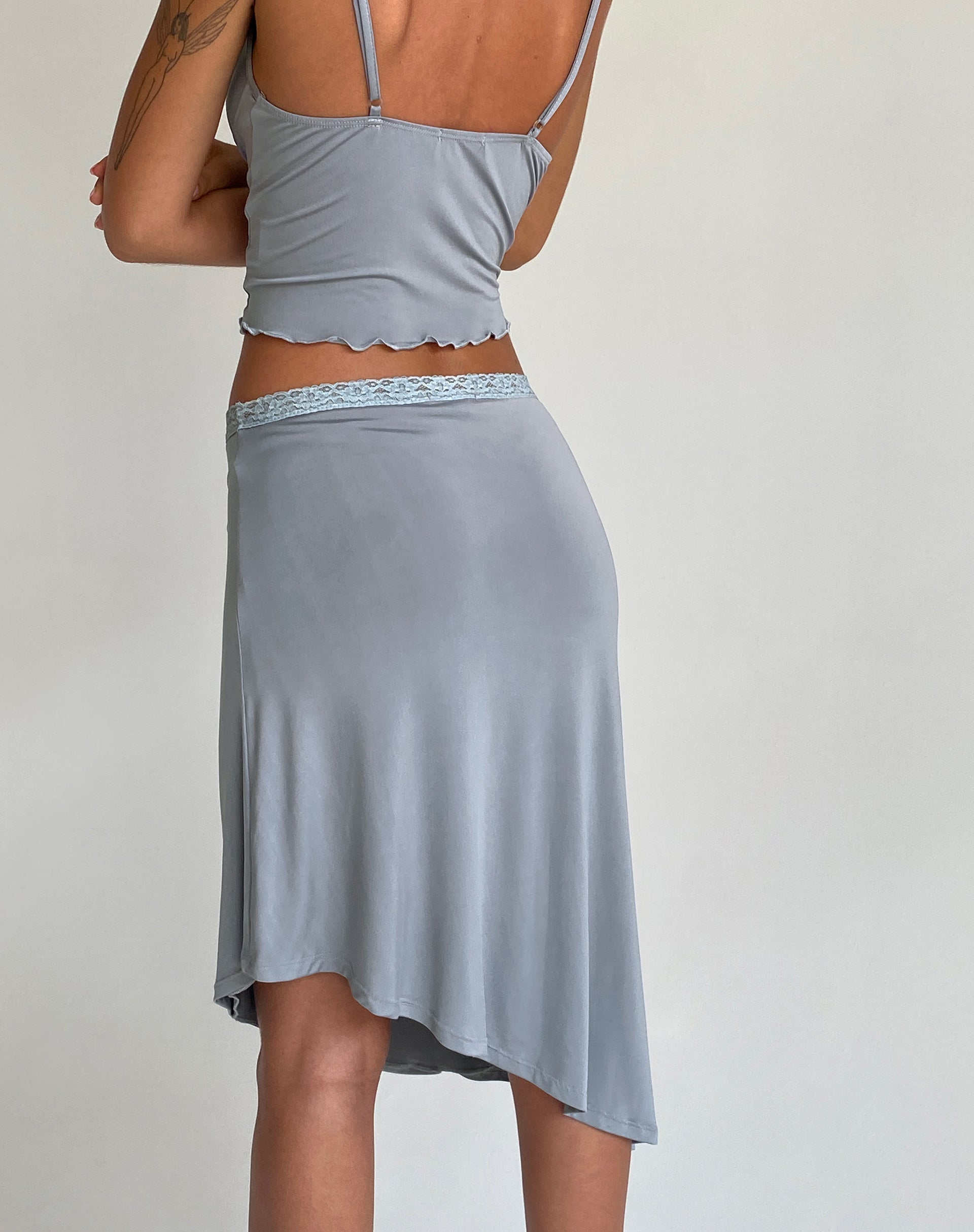 Immagine di Drew - Gonna midi asimmetrica in grigio lucido