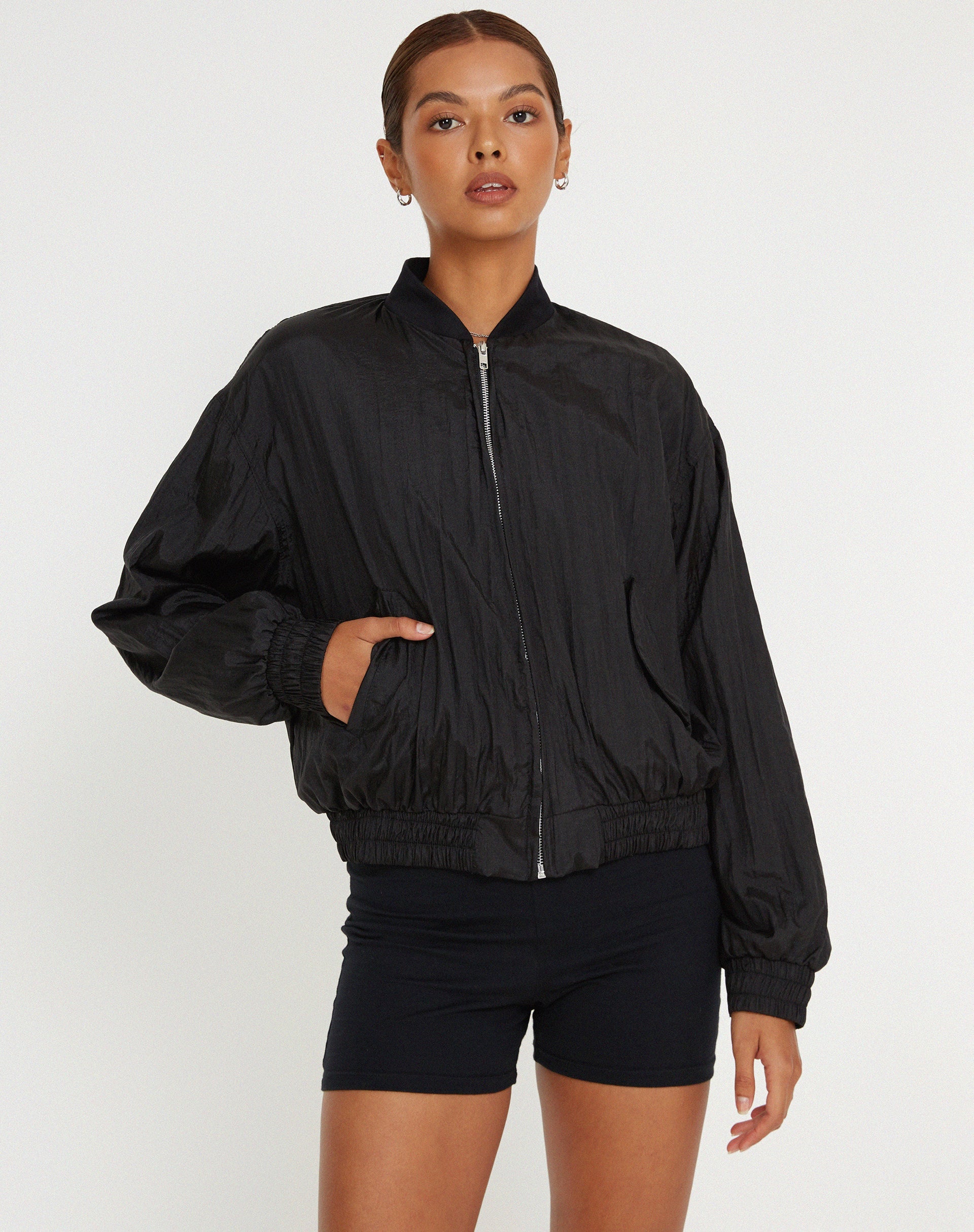 immagine di Yuu Shell Jacket in nero