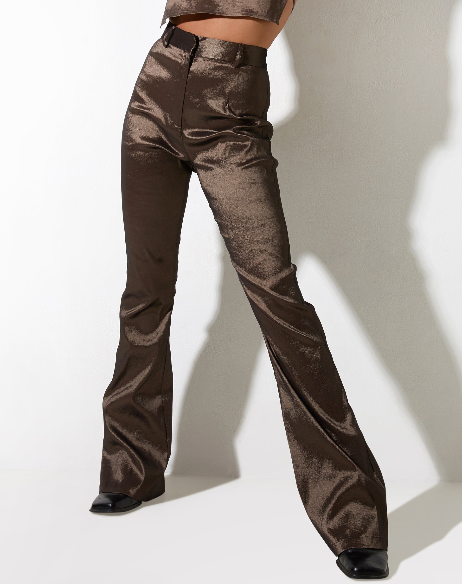 immagine dei pantaloni Zamora in bronzo satinato