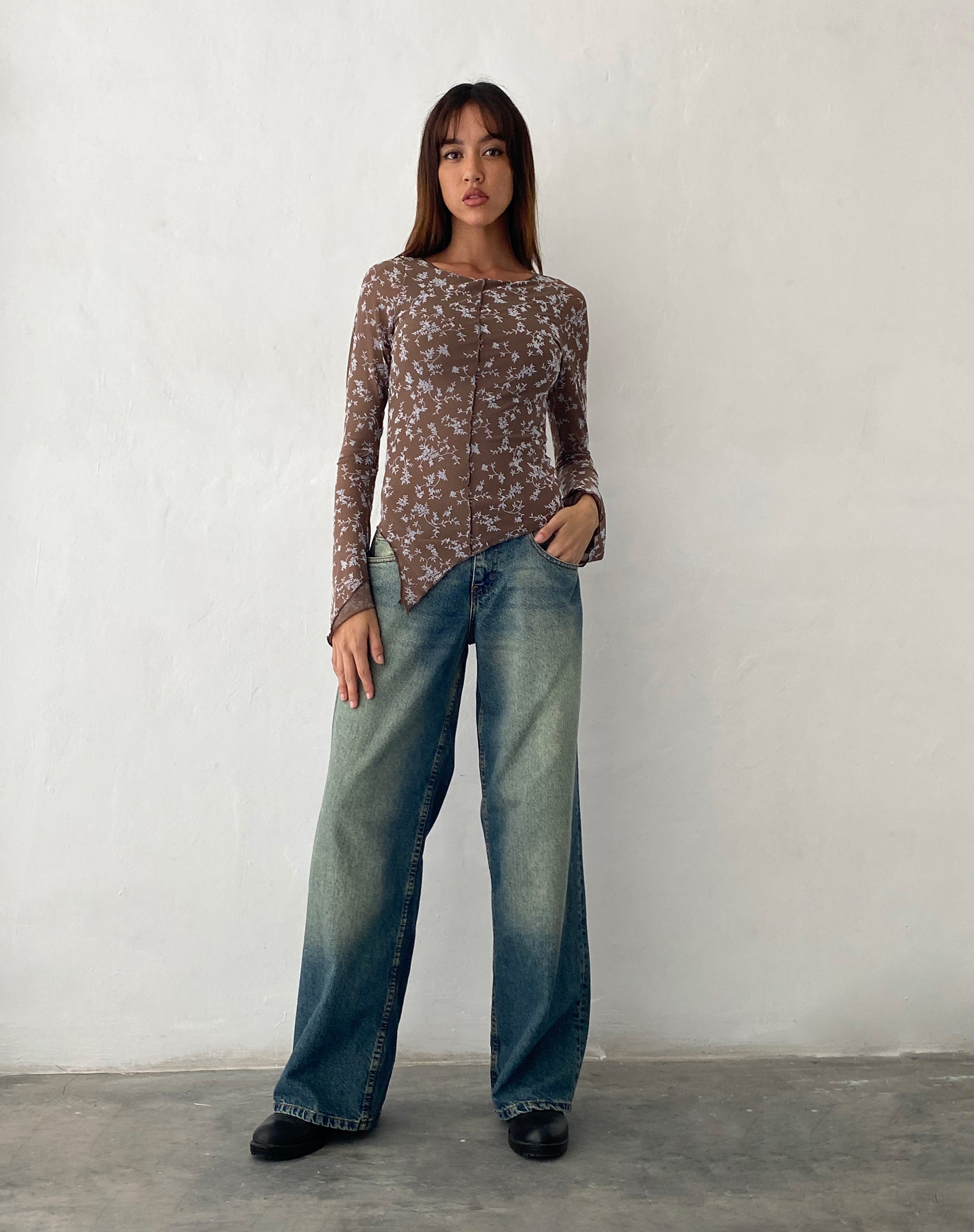 Immagine di Zest Top a maniche lunghe in maglia botanica Dark Taupe
