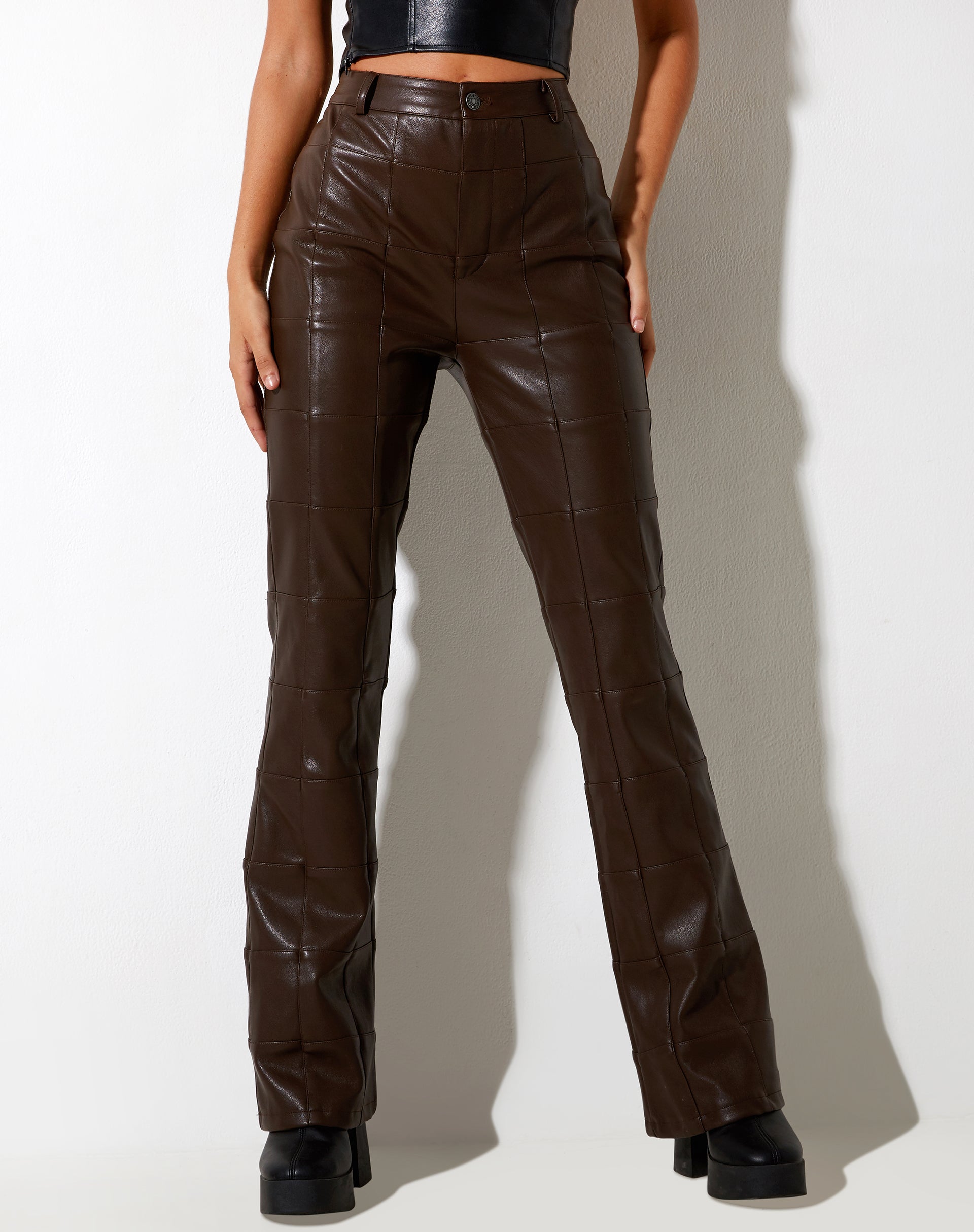 Immagine dei pantaloni Zolo in PU Patchwork Choco Brown