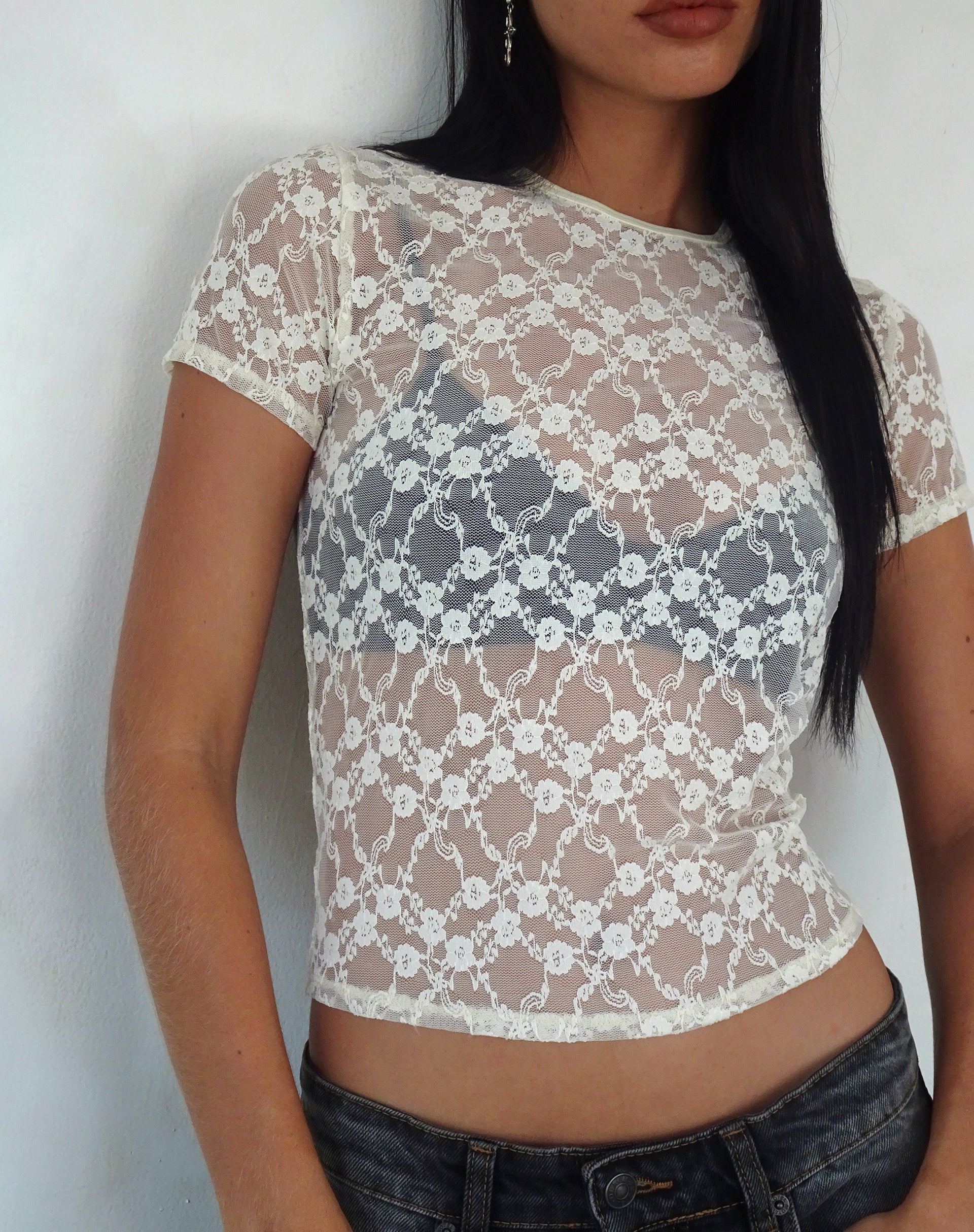 Immagine di Zorani Lace Baby Tee in Avorio