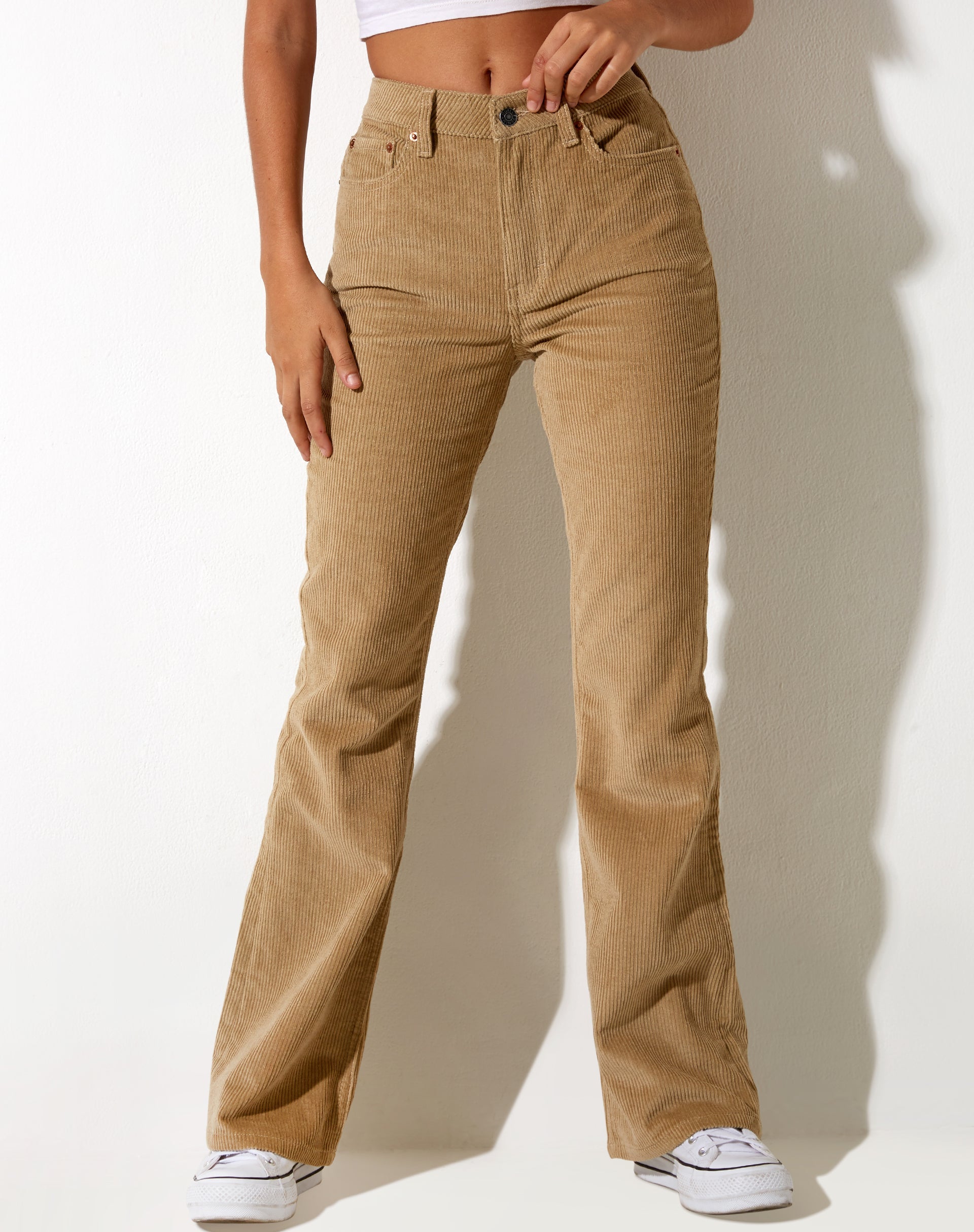 Immagine dei jeans Bootleg in Cord Sand