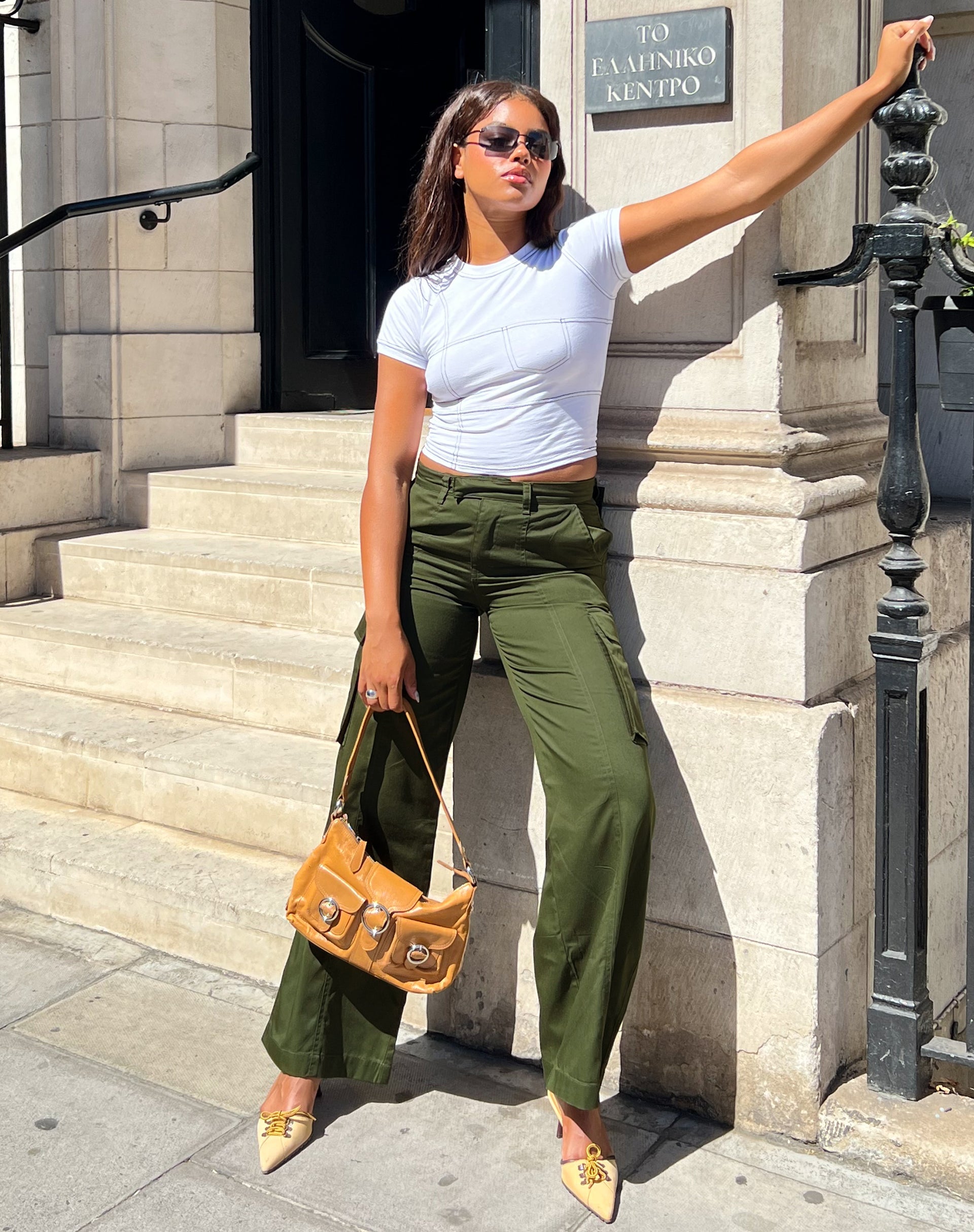 immagine di Calix Cargo Trouser in verde foresta