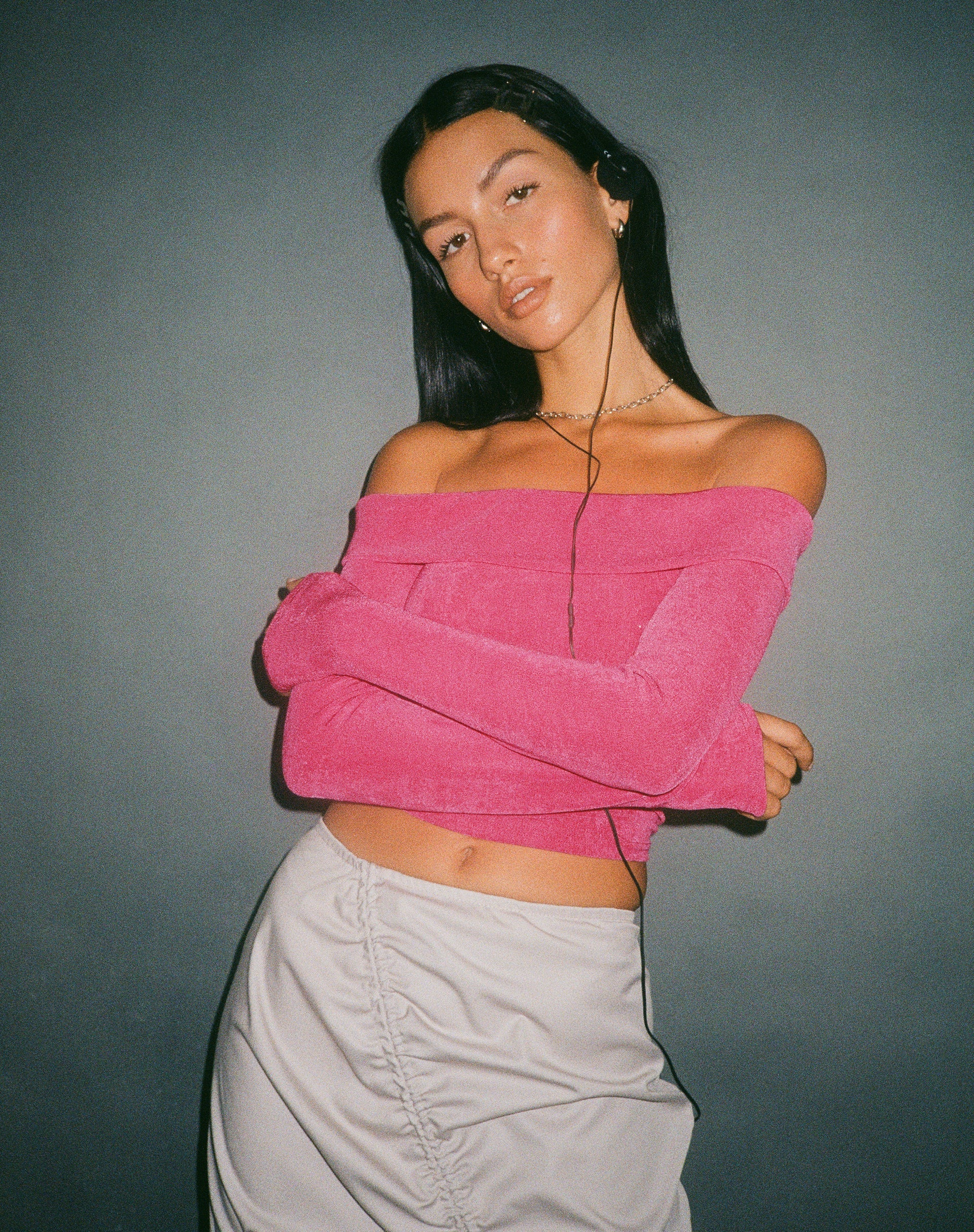 immagine di MOTEL X JACQUIE Nasari Bardot Crop Top in Magenta