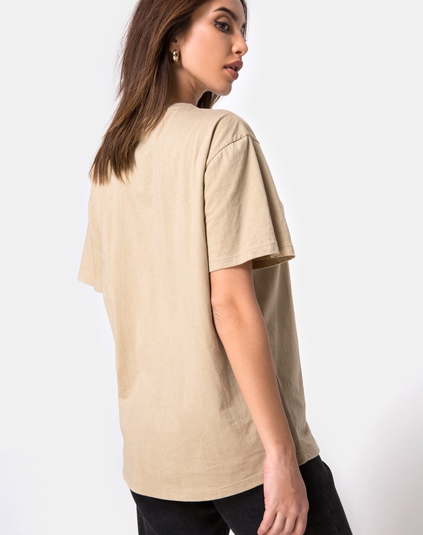 Immagine della t-shirt oversize Basic Tan con ricamo Angelo