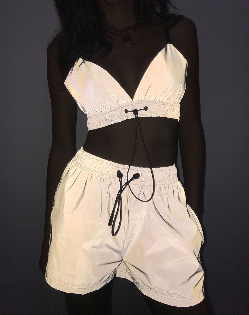 Immagine di Aruna Short in argento riflettente