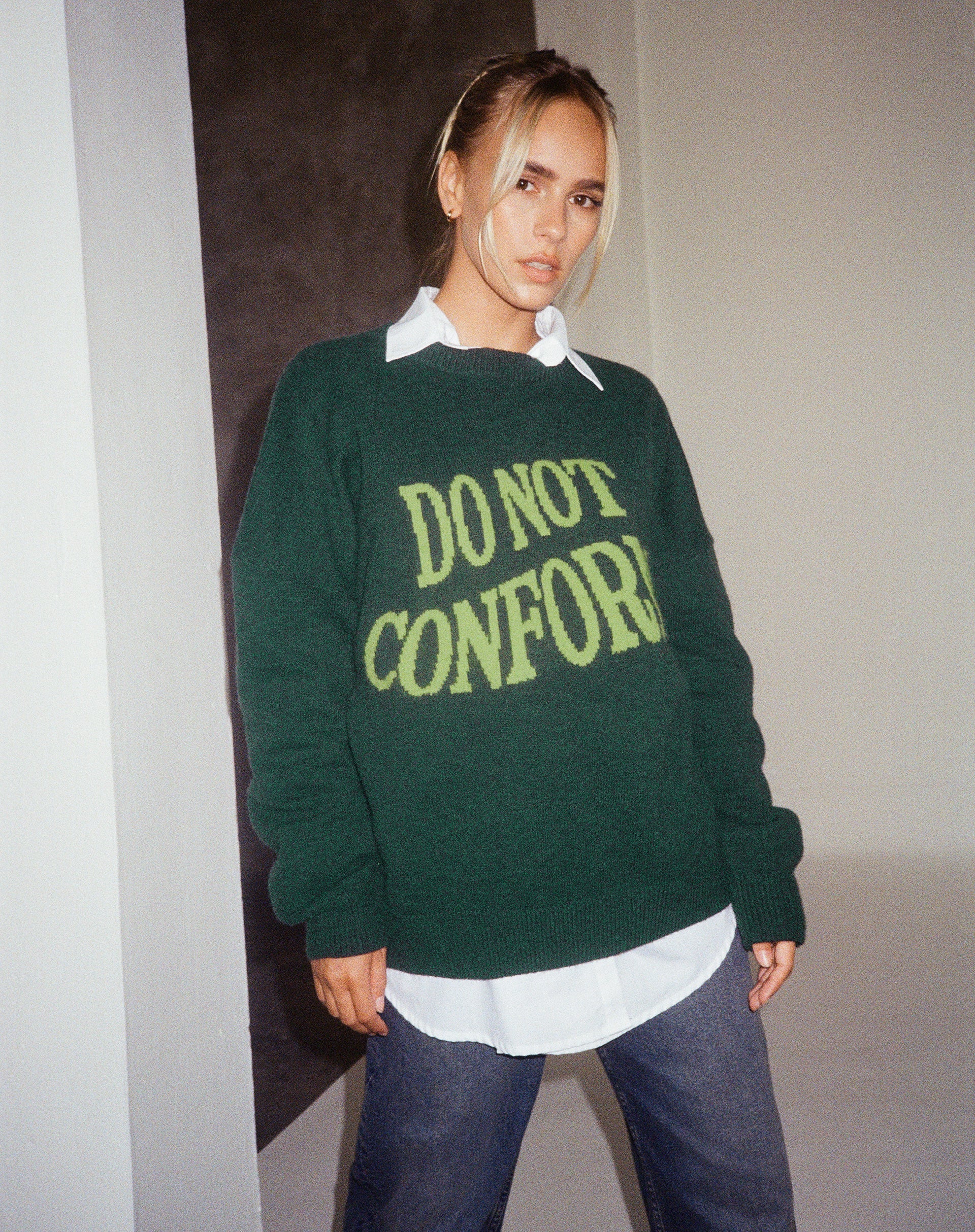 immagine di Jamin Jumper in verde 'Do Not Conform'