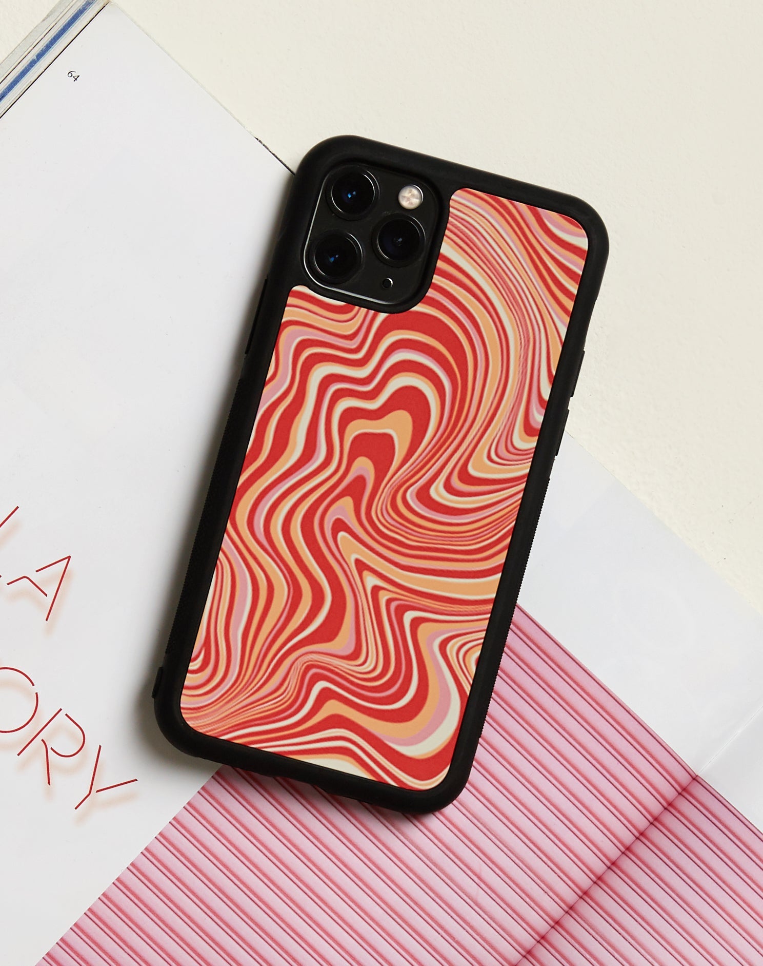 Immagine di Motel X Barbara Kristoffersen Custodia per Iphone in 70s Ripple in Tangerine