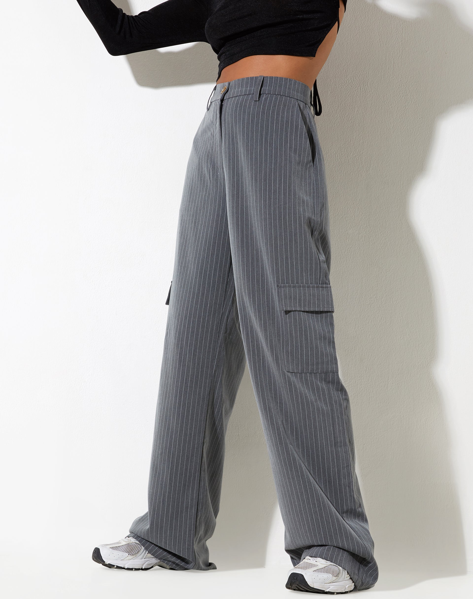 immagine di Abba Cargo Trouser in grigio gessato
