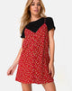 Immagine del vestito Akina in rosso floreale Falling For You