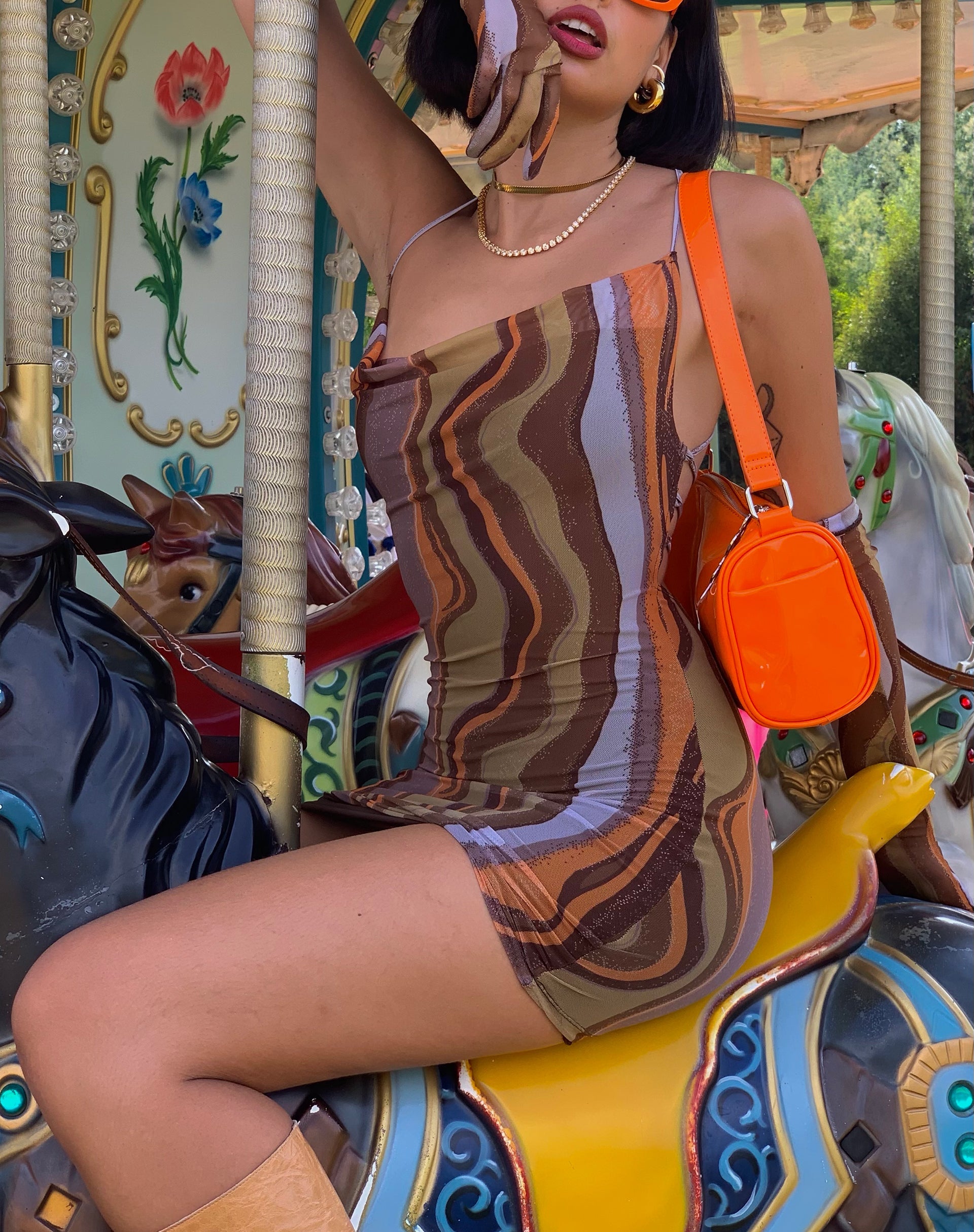 Immagine di MOTEL X IRIS Bexley Mini Dress in Earthy Gradient