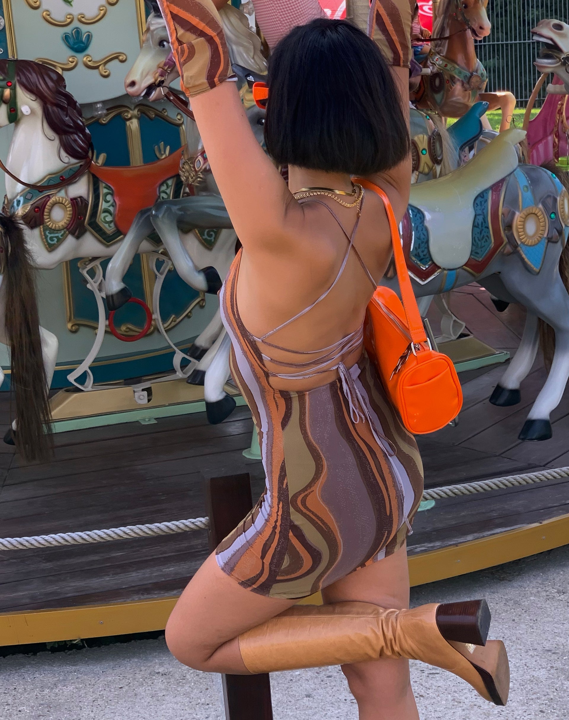 Immagine di MOTEL X IRIS Bexley Mini Dress in Earthy Gradient