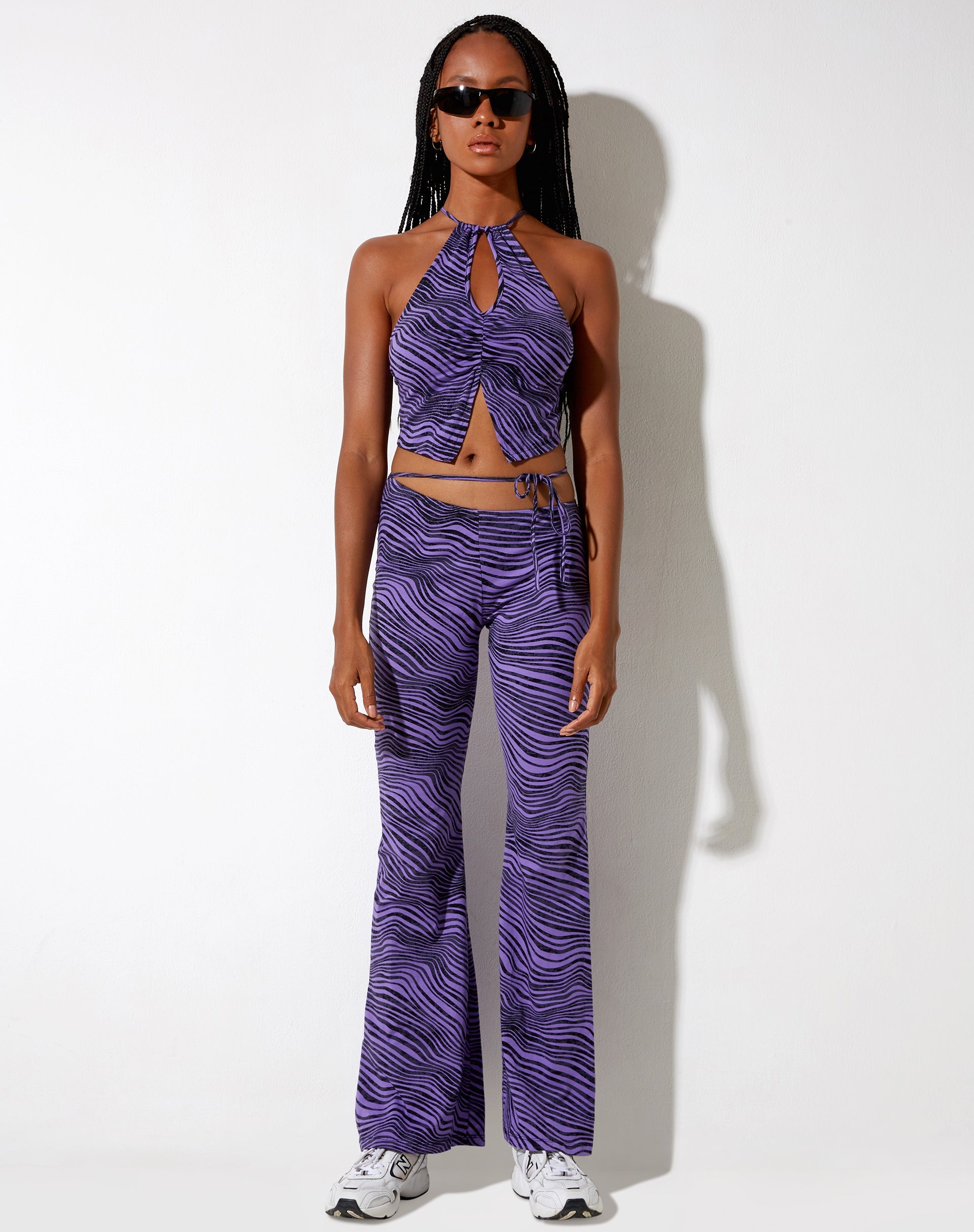 Immagine di Eda Pantaloni svasati in Terra del Deserto Viola
