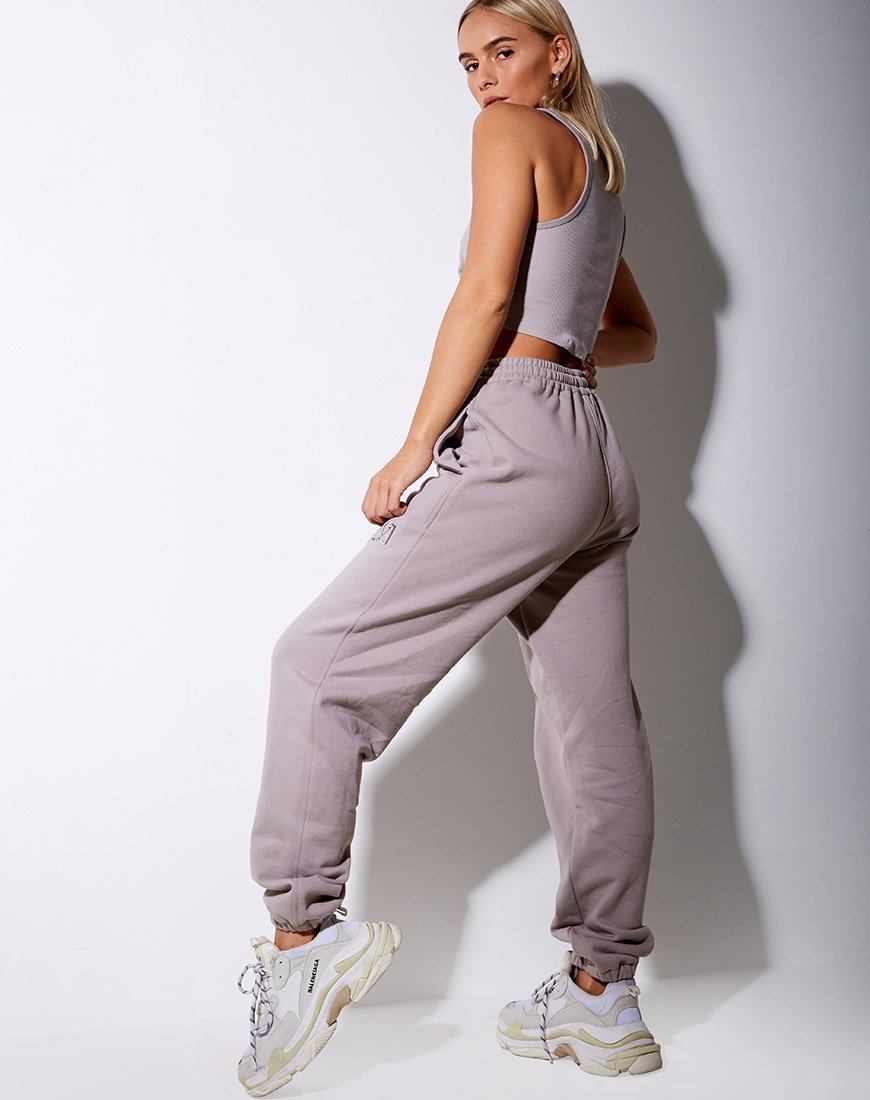 Basta Jogger in fungo con ricamo "LA".