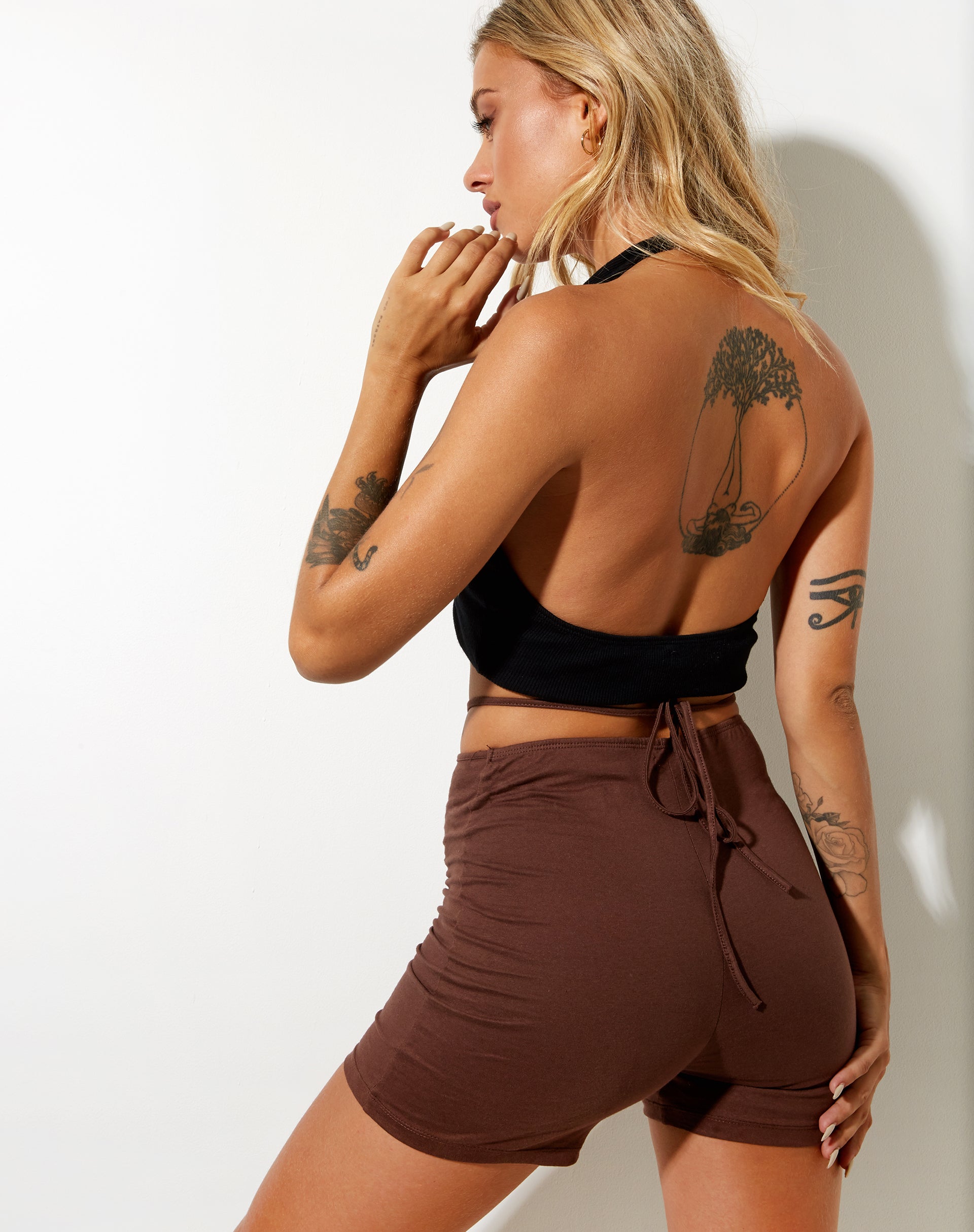Immagine di Ben Hot Pant in Lycra Mogano profondo