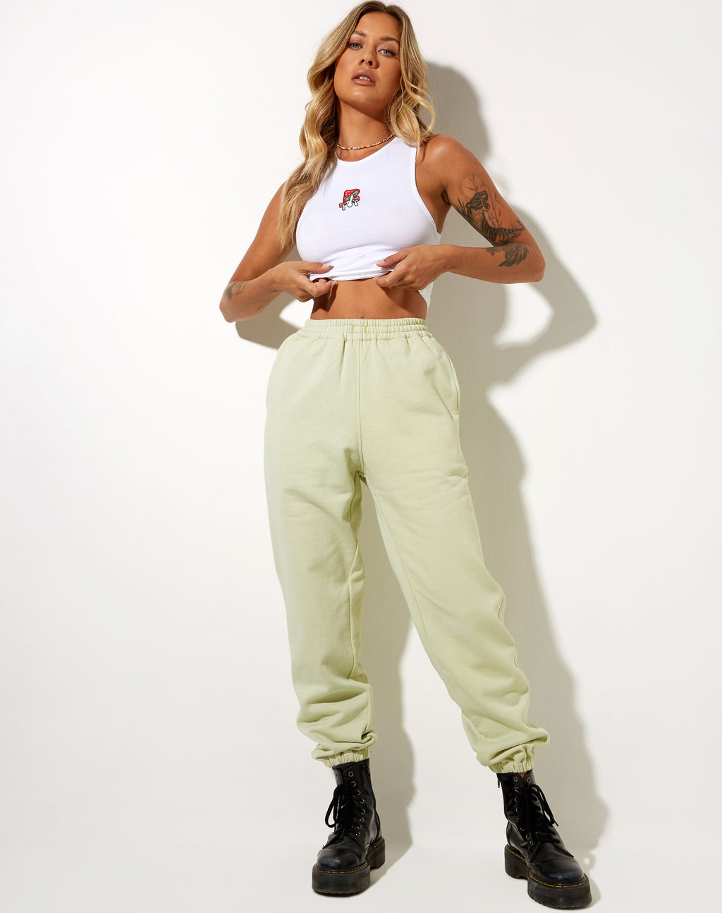 Jogger Besties in verde Graffiti Magic Embro
