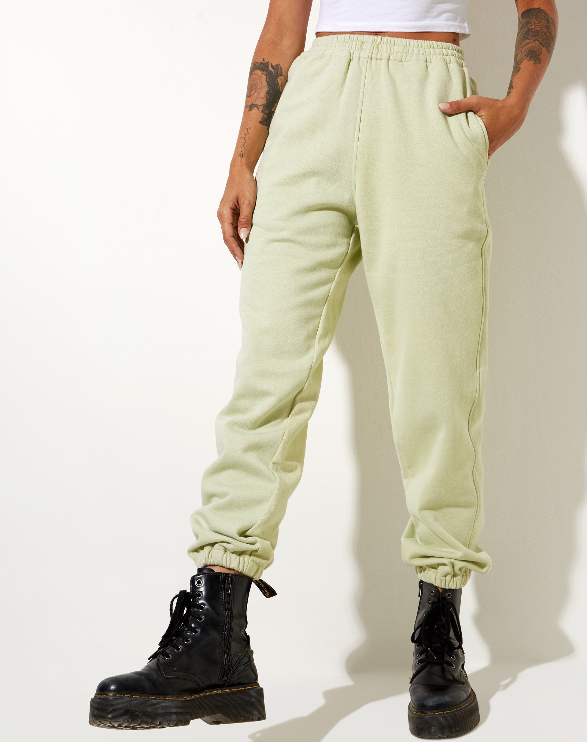 Immagine di Besties Jogger in verde Graffiti Magic Embro