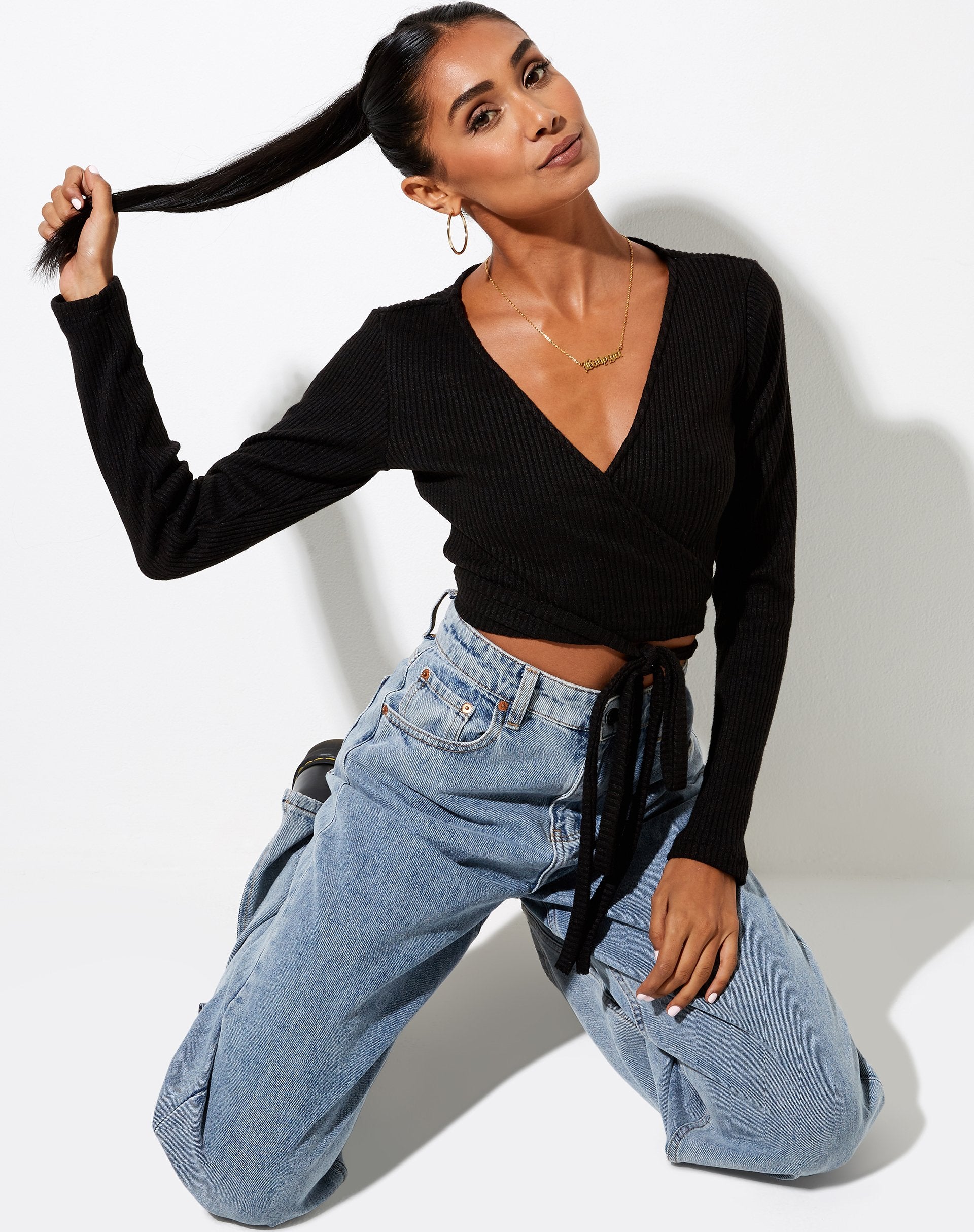 Immagine di Bianca Wrap Top in Rib Black