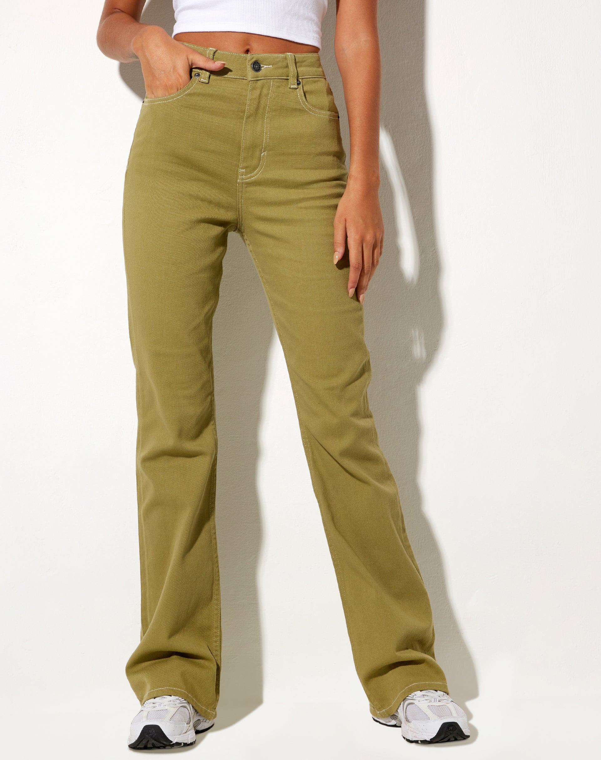 Immagine dei jeans Bootleg in verde muschio