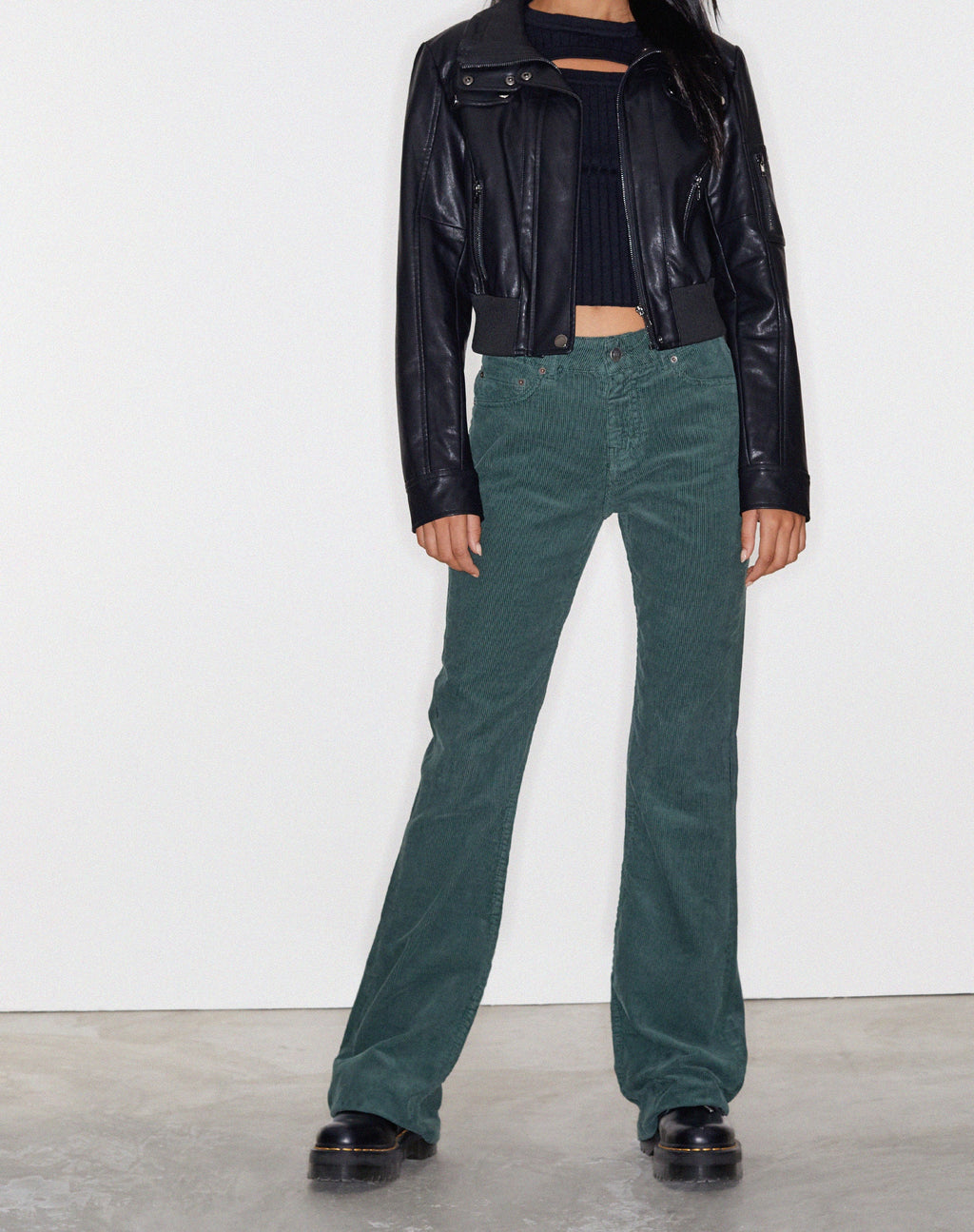 Jeans Bootleg in corda verde bosco