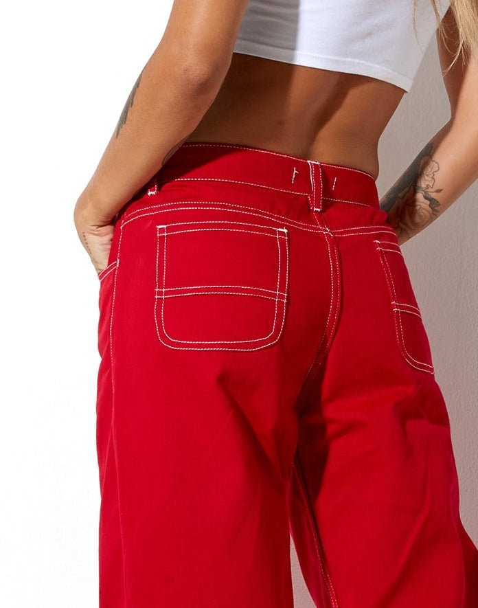 immagine del pantalone Athene in rosso corsa e punto bianco