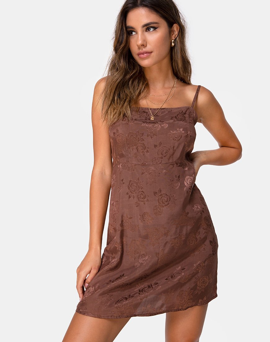 Abito sottoveste Boyasly in raso rosa cioccolato