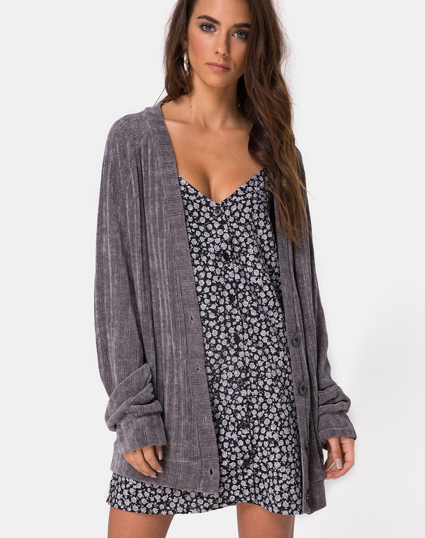 Immagine del cardigan boyfriend in ciniglia grigio