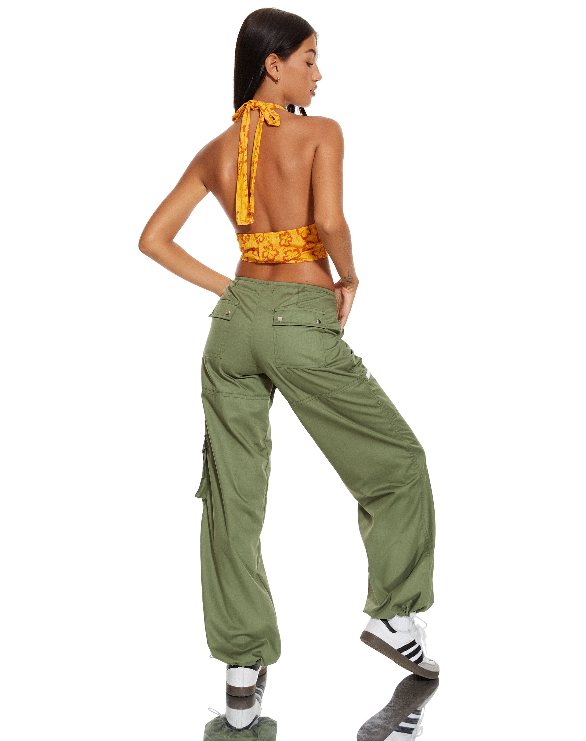 immagine di MOTEL X BARBARA Nanda Crop Top in Hibiscus Zebra Orange