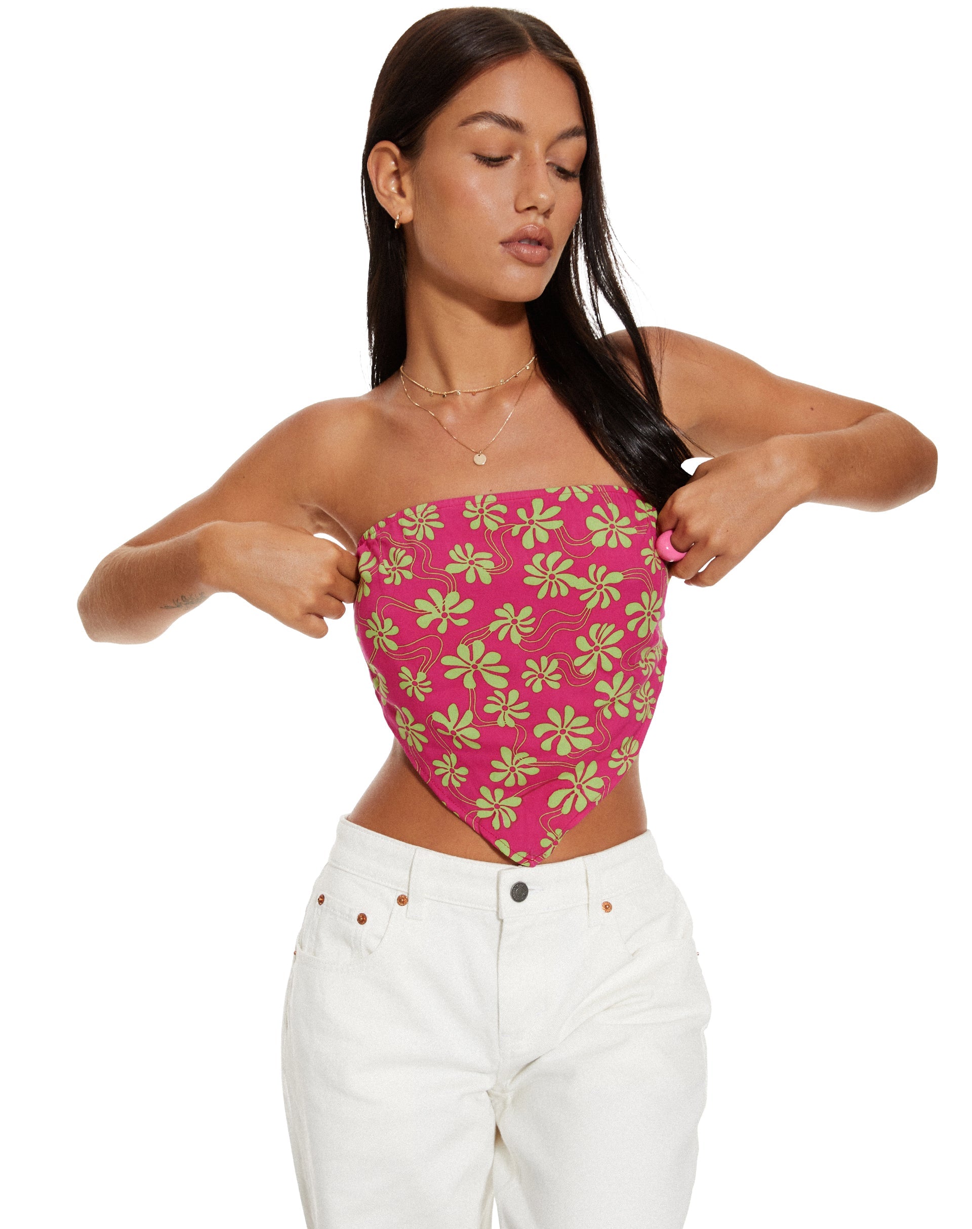 immagine di MOTEL X BARBARA Iryas Crop Top in rosa caldo floreale anni '90 da spiaggia