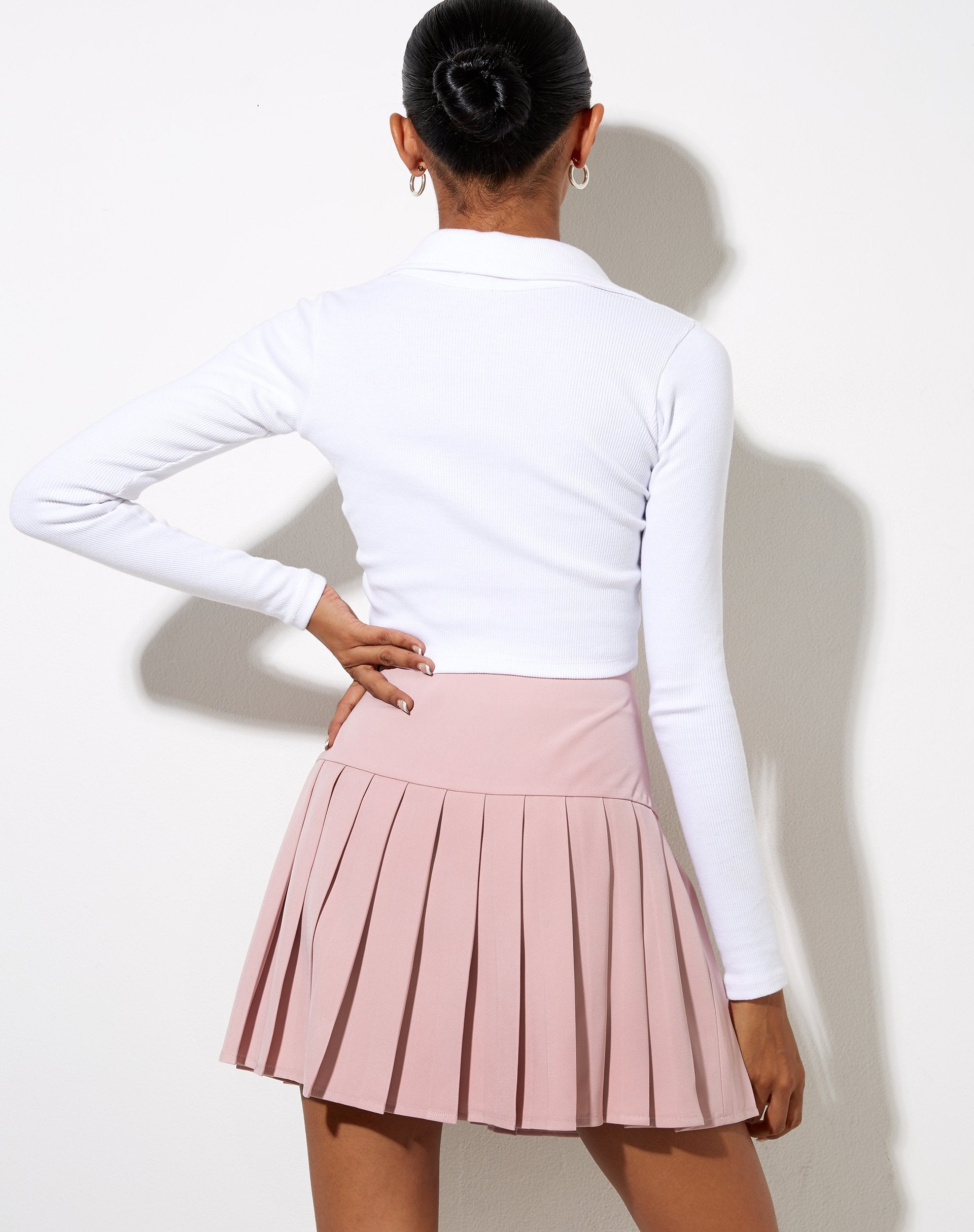 Immagine di Cason Gonna a pieghe in rosa tenue