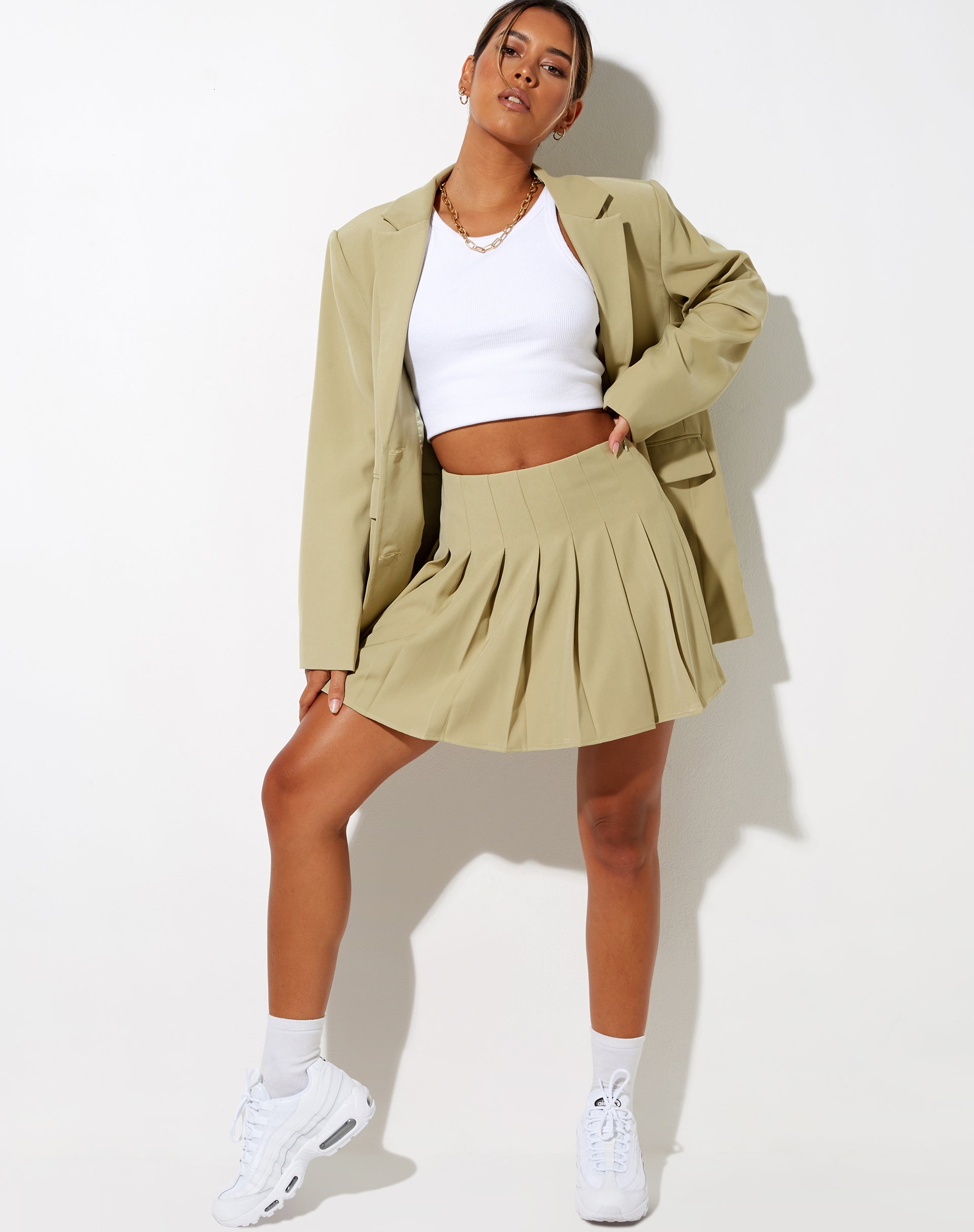 Immagine di Casta Mini Skirt in verde