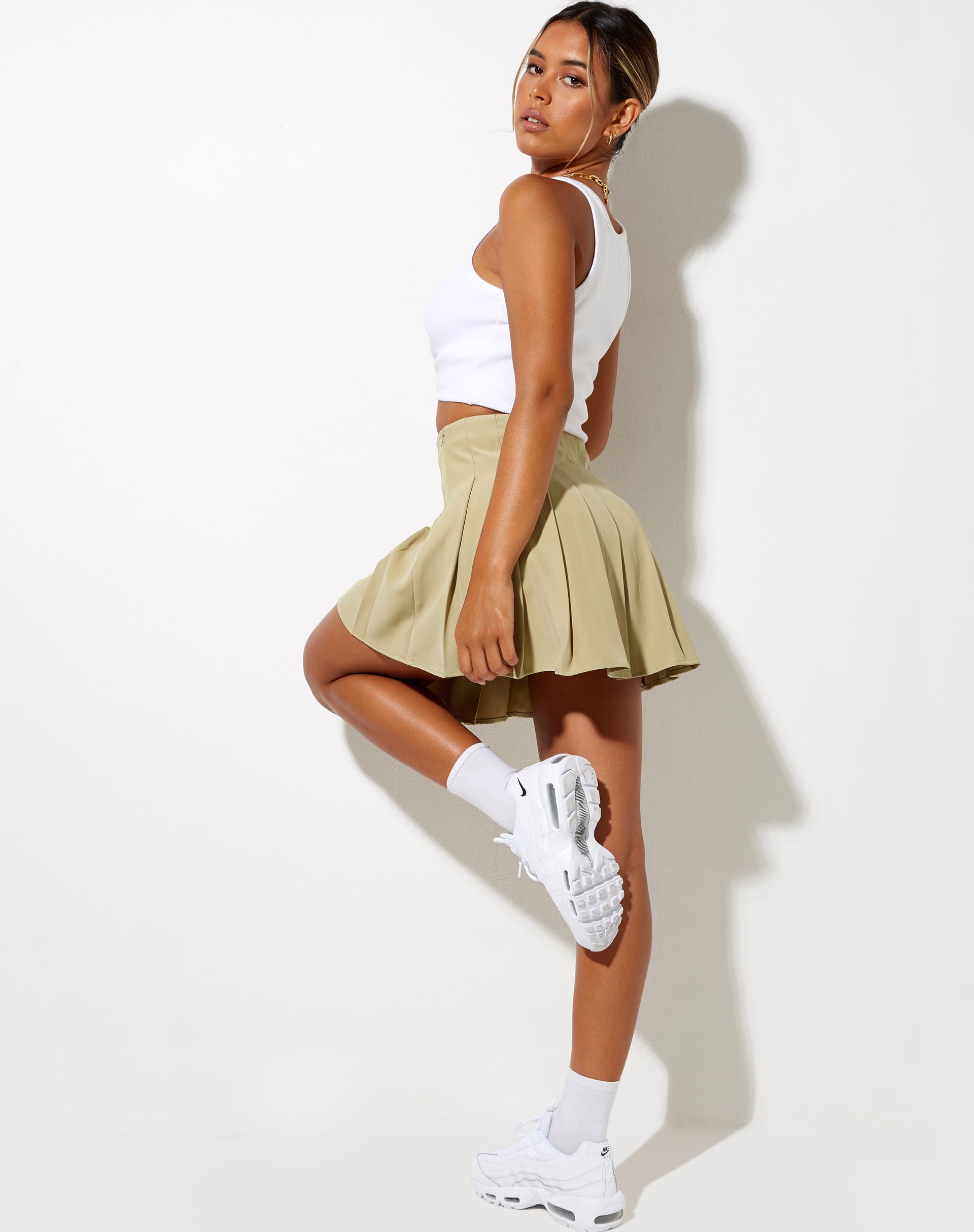 Immagine di Casta Mini Skirt in verde