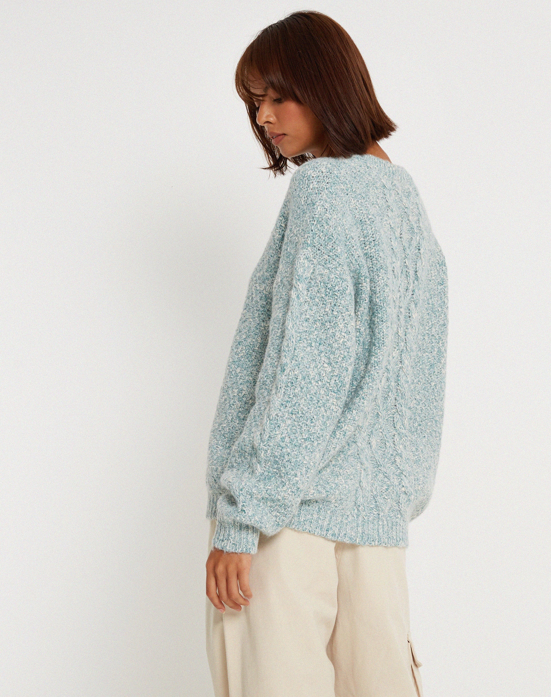 immagine del maglione Chalih in verde anatra