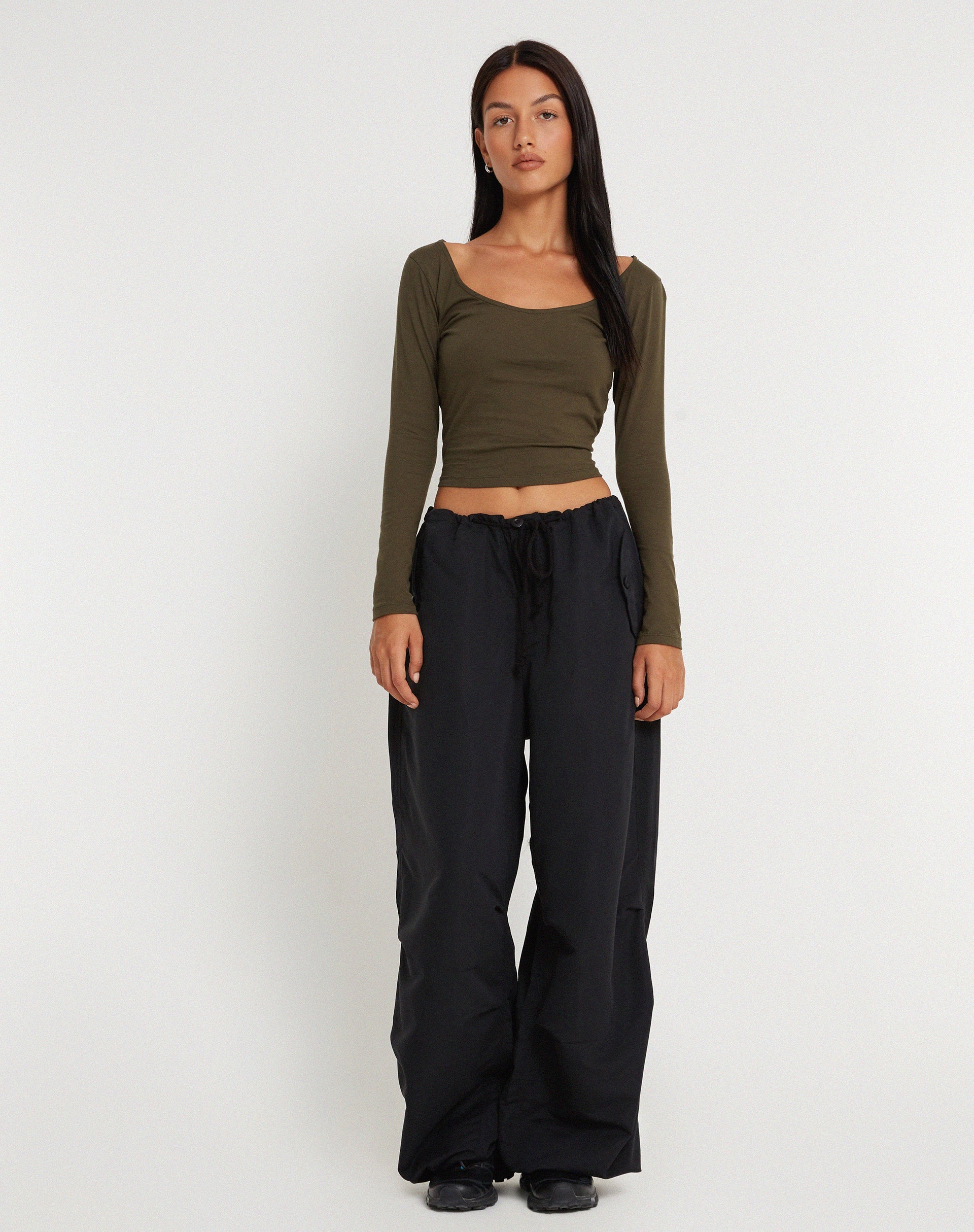 immagine di Pantalone Chute in microfibra nero