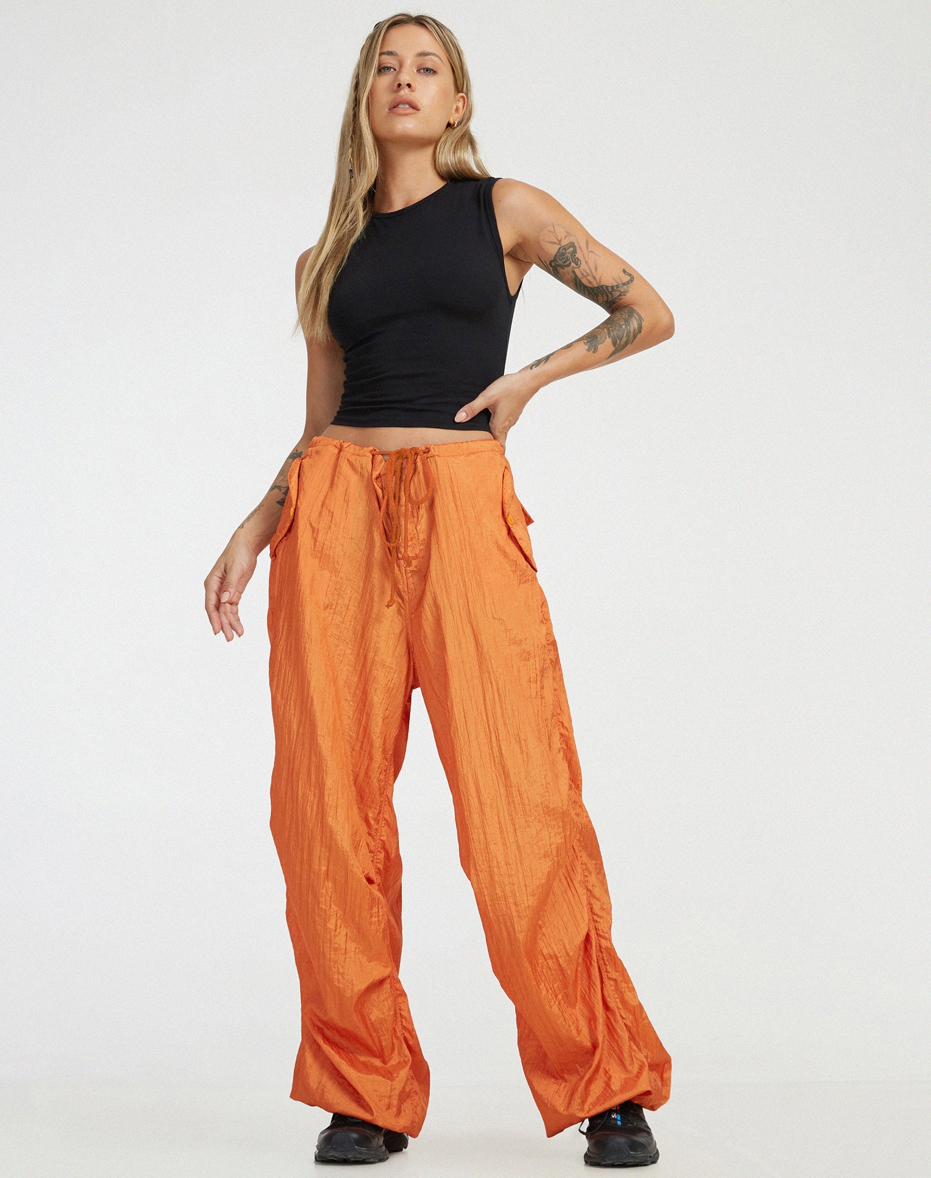 immagine di Chute Trouser in Parachute Pumpkin Orange