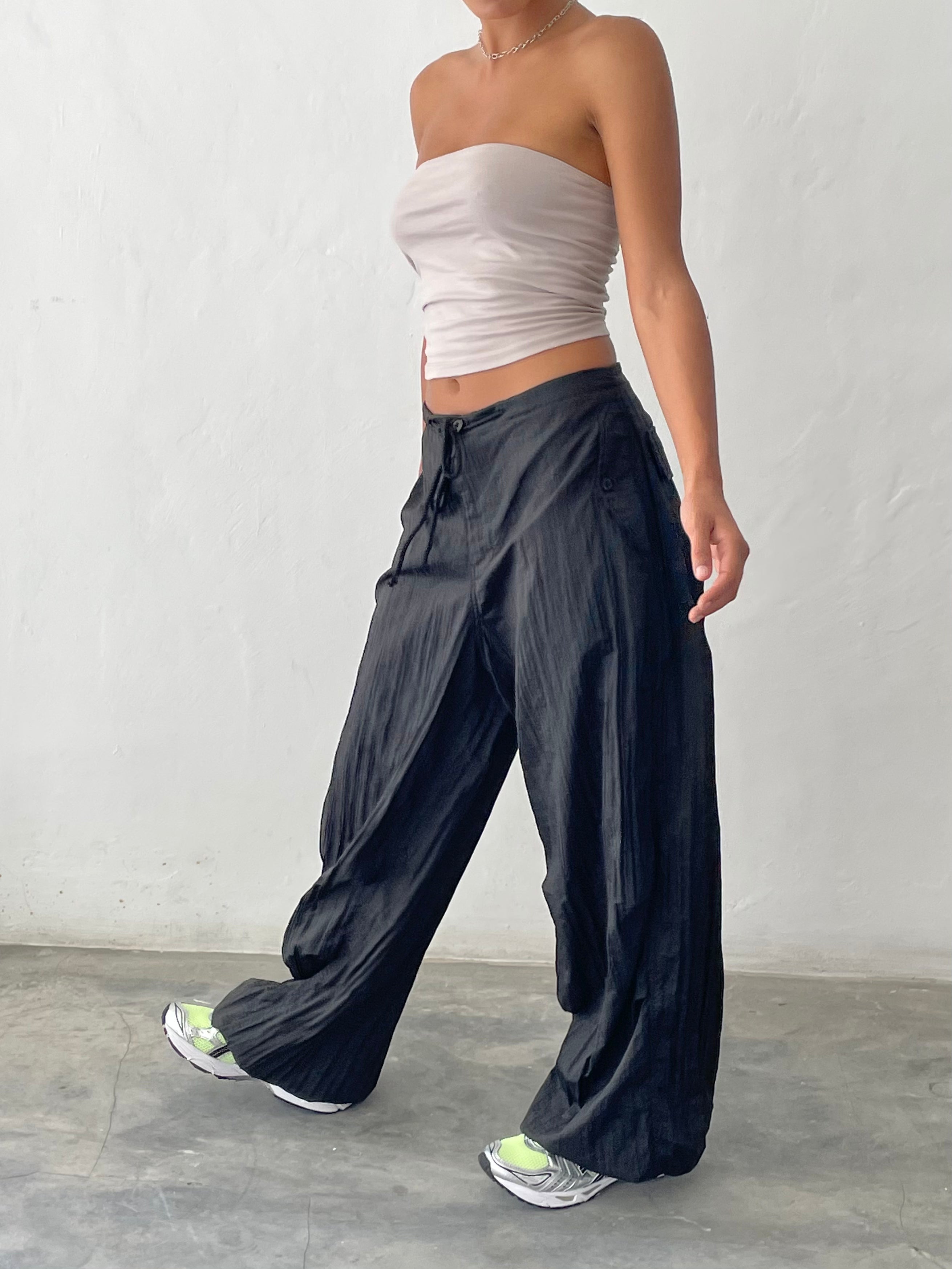 Pantaloni Chute in nero paracadute
