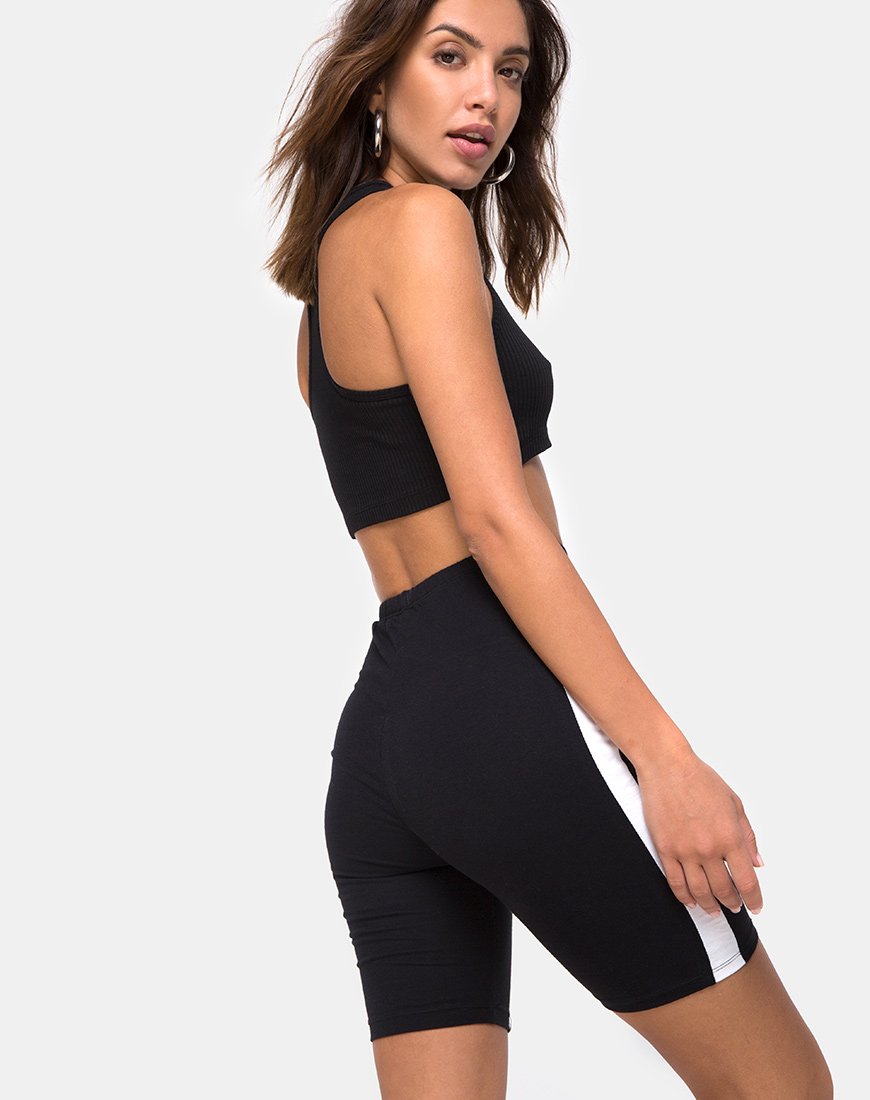 Immagine di Cirst Short in nero con strisce bianche