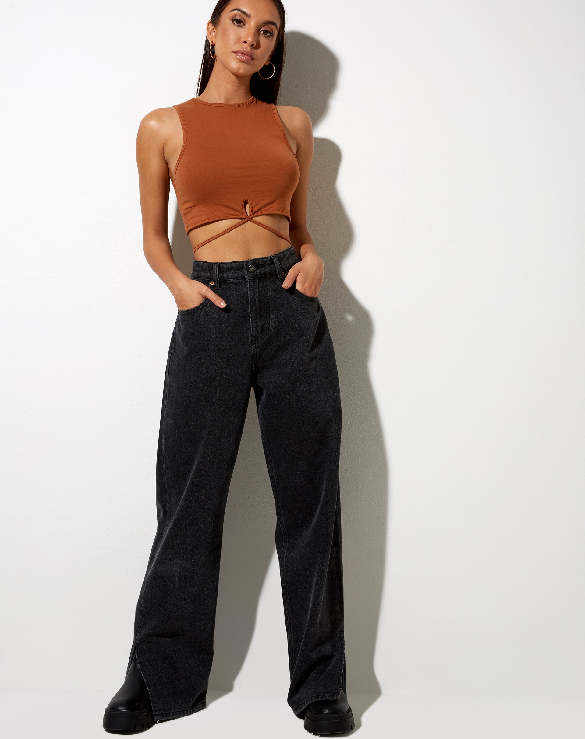 Immagine di Clias Crop Top in Bombay Brown