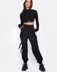 Immagine di Clive Cargo Trouser in Nero Fibbia