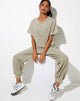 Immagine di Cloete Tee in London Fog Motel 1997 Embro