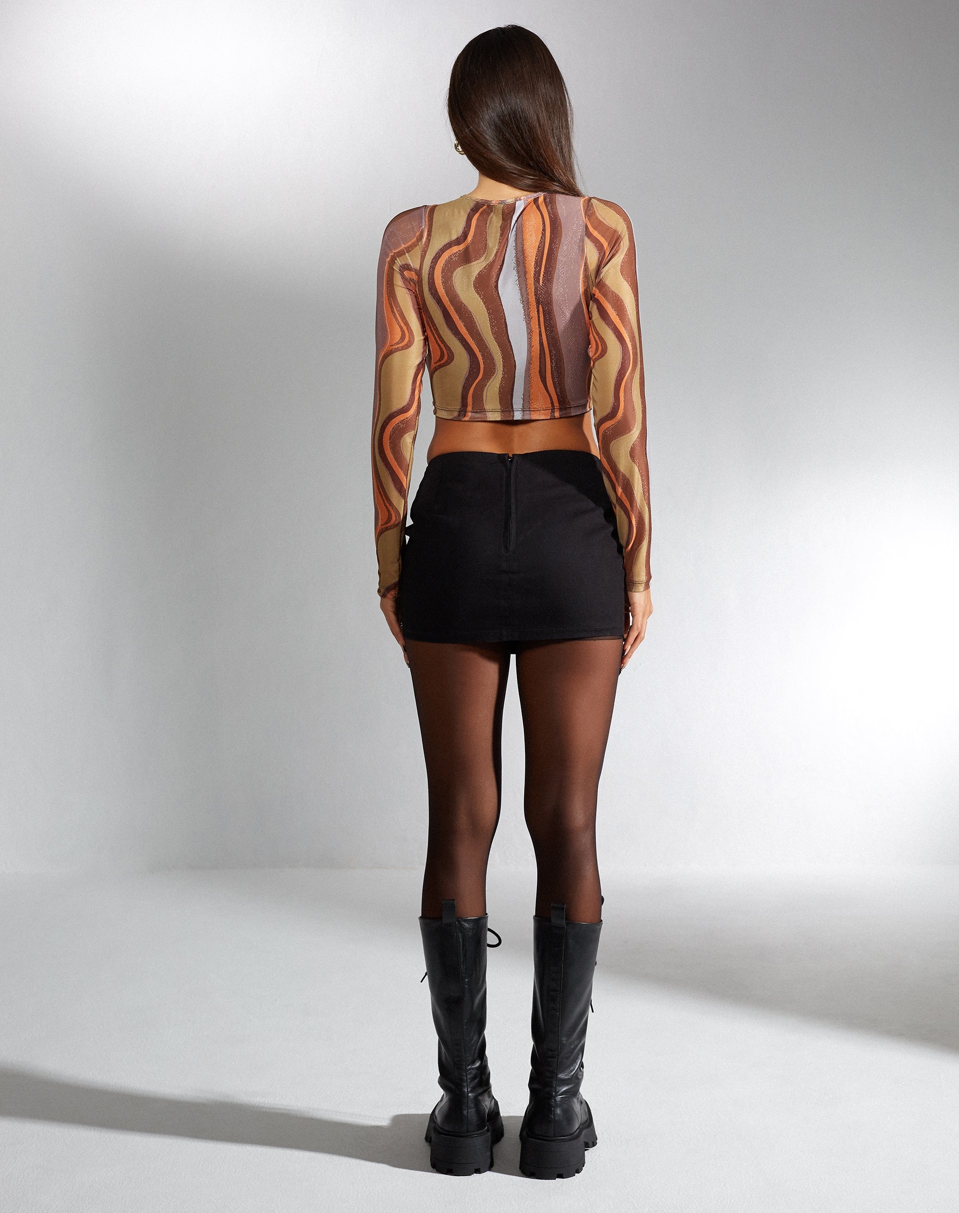Immagine di MOTEL X IRIS Cora Crop Top in Earthy Gradient