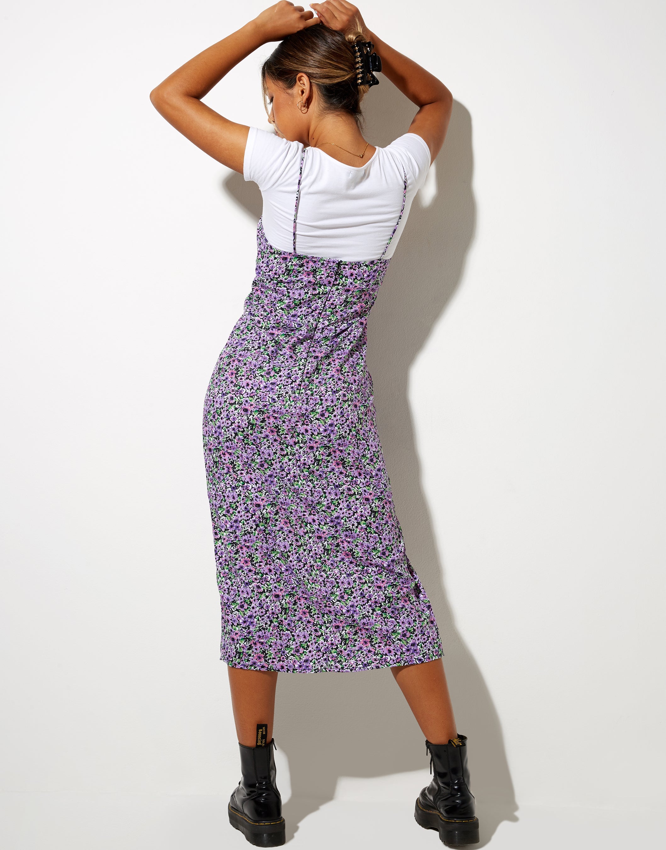 Immagine di Cypress Midi Dress in Lilla Blossom