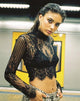Immagine di Lara Crop Top a collo alto in pizzo a righe nero