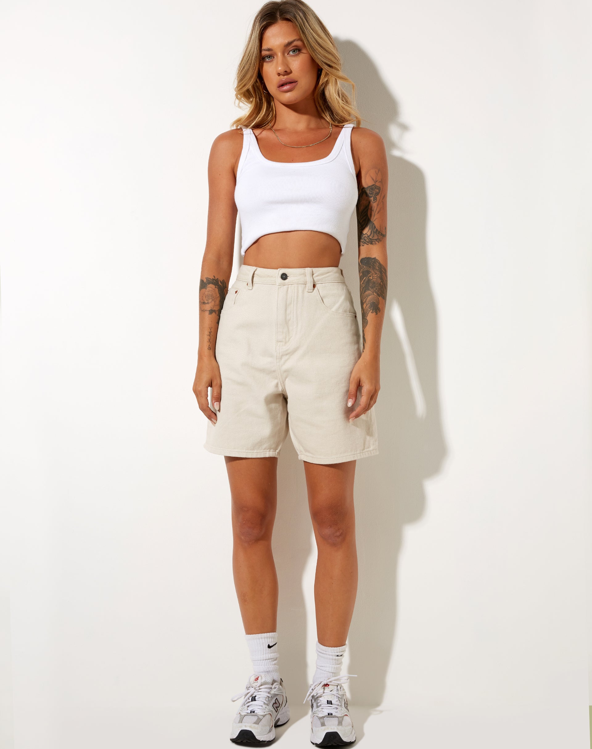 Immagine di Dad Denim Short in Winter Sandwash