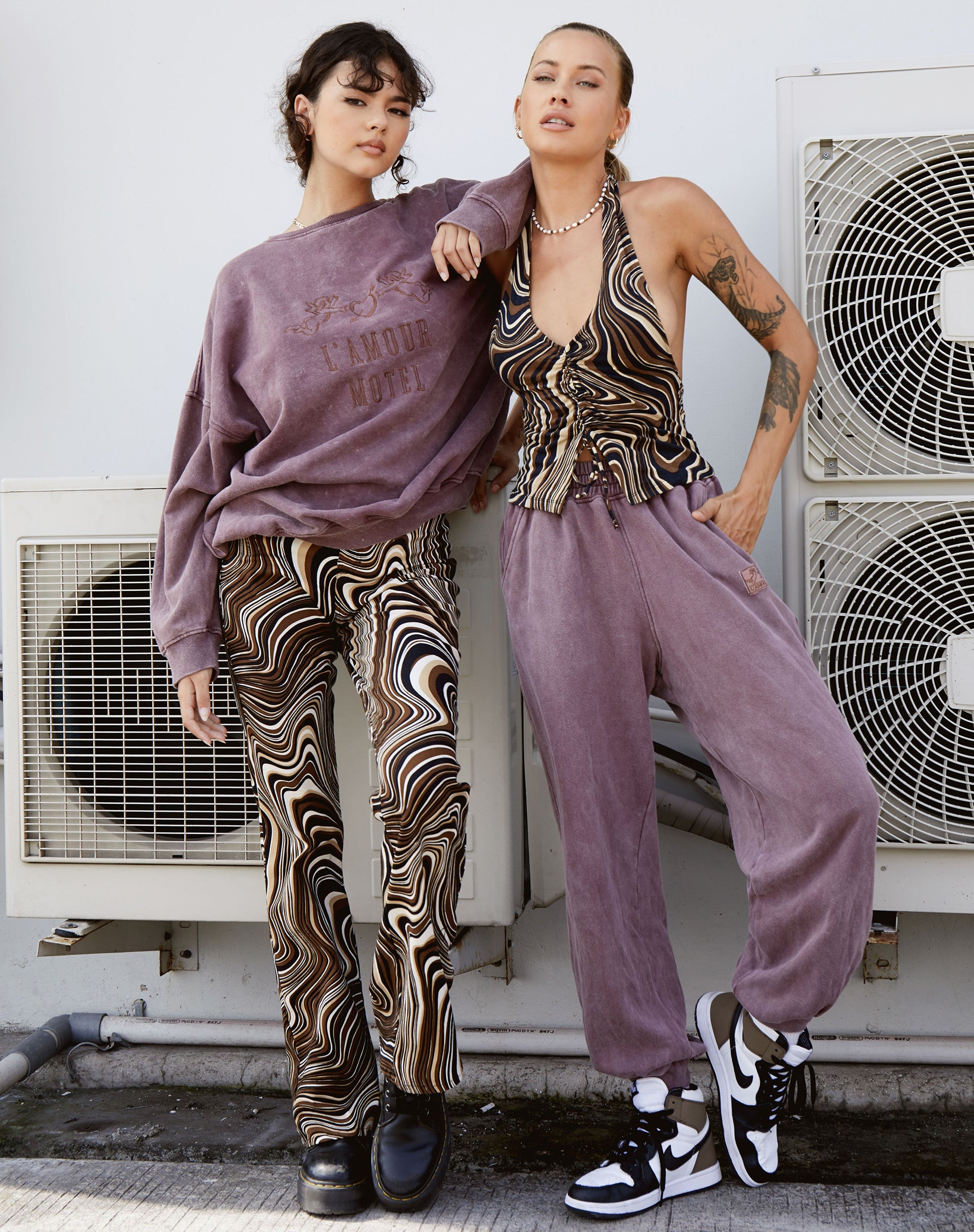 Immagine di Roider Jogger in Brown Wash LAmour Motel Label Embro