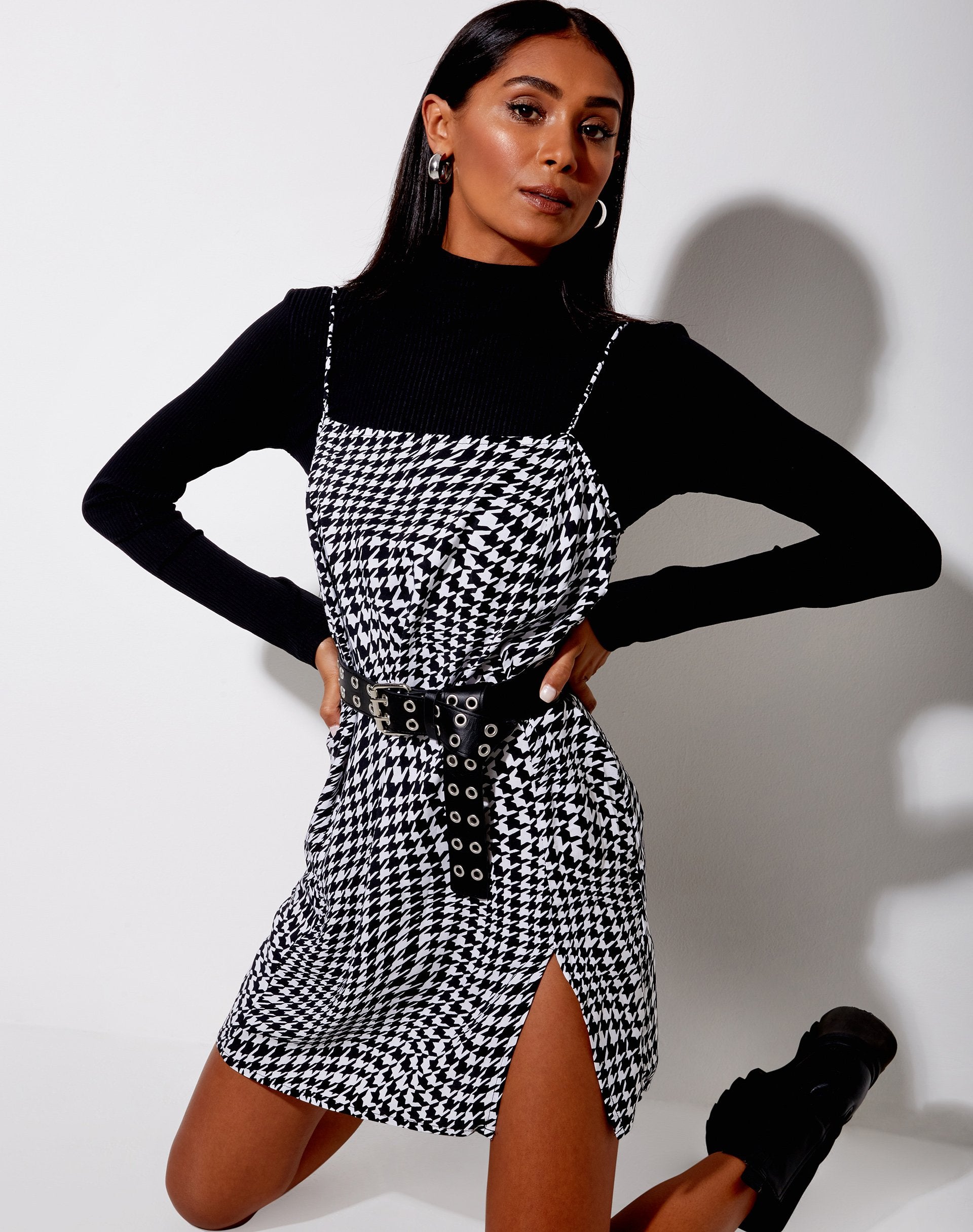 Immagine di Datista Slip Dress in Wavey Dogtooth